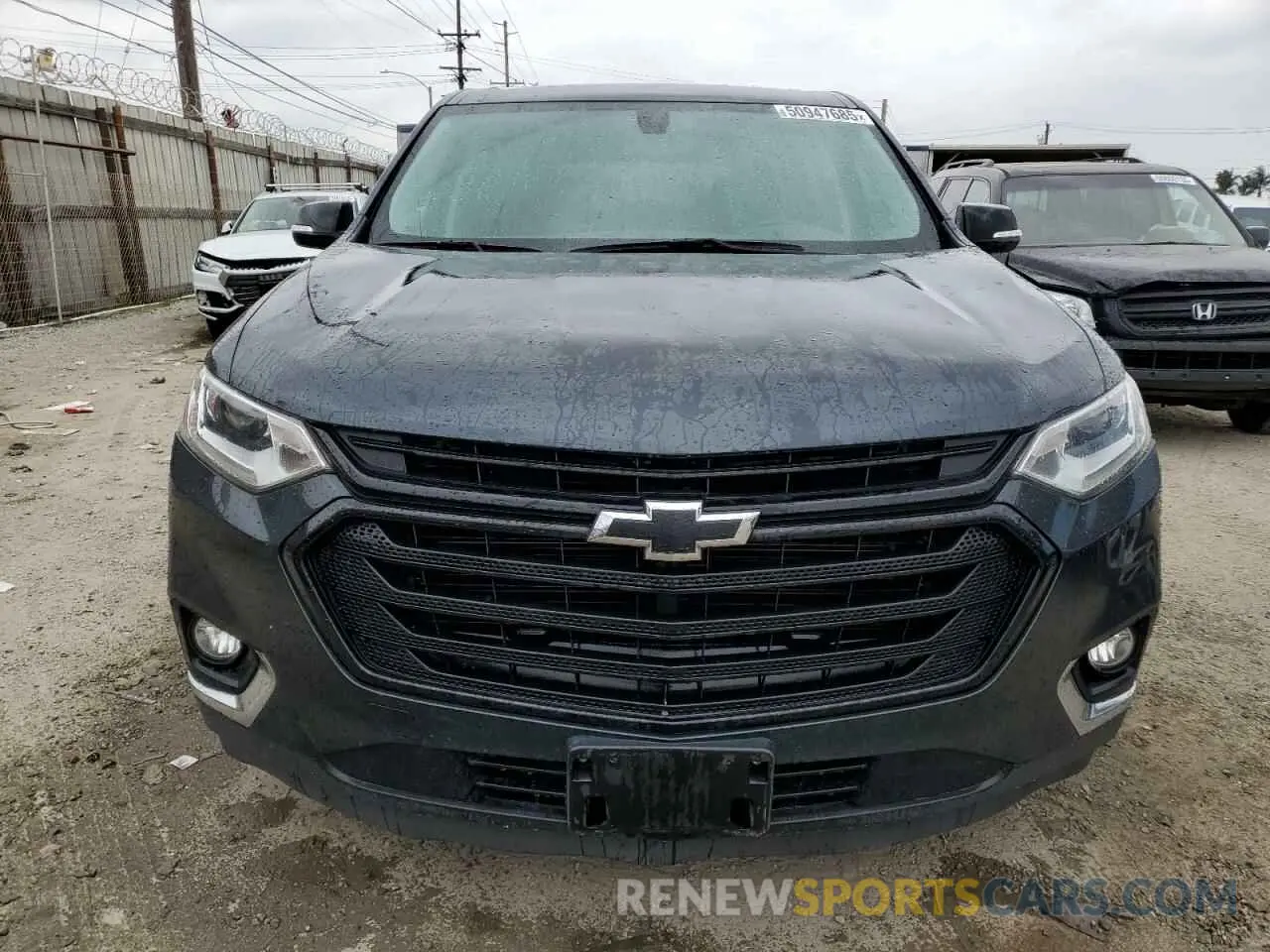 5 fotografías del automóvil dañado 1GNERGKW5KJ151104 CHEVROLET TRAVERSE 2019