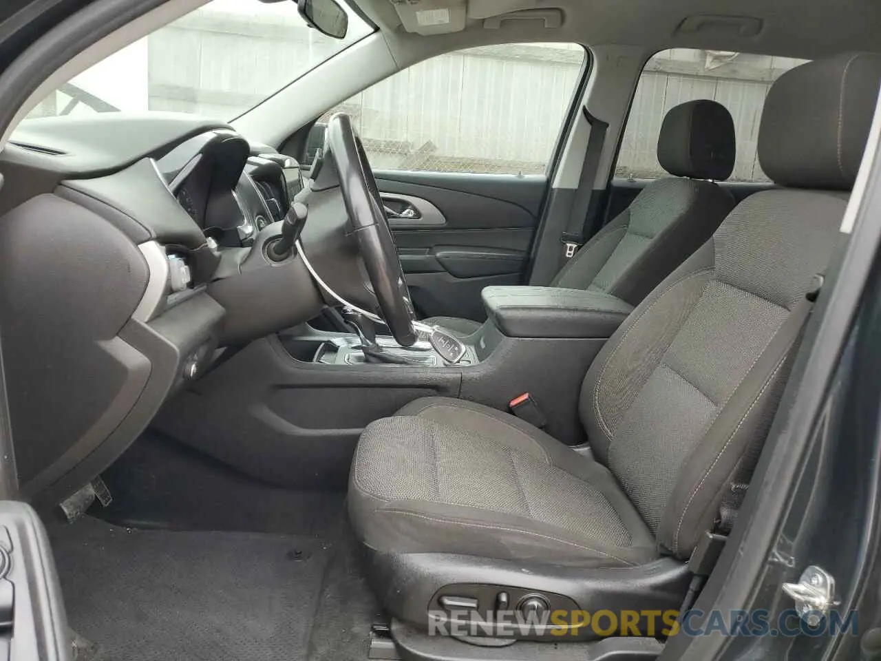 7 fotografías del automóvil dañado 1GNERGKW5KJ151104 CHEVROLET TRAVERSE 2019