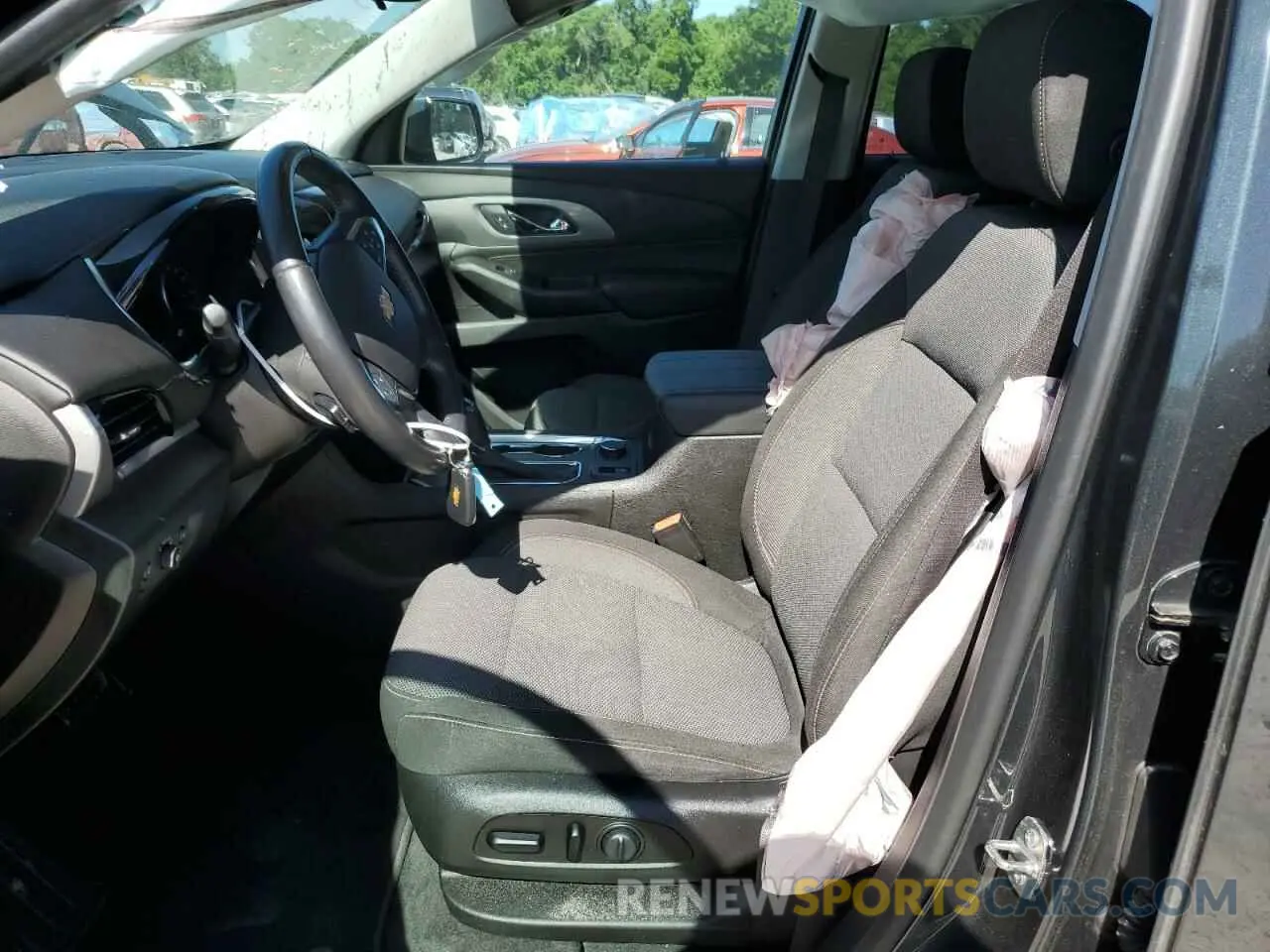 7 fotografías del automóvil dañado 1GNERGKW5KJ249839 CHEVROLET TRAVERSE 2019
