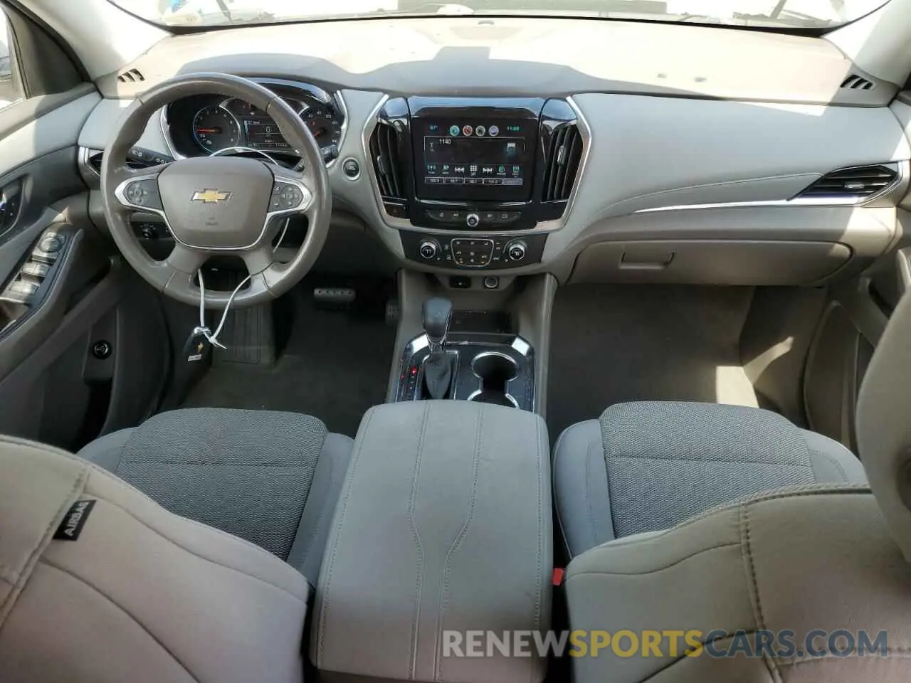 8 fotografías del automóvil dañado 1GNERGKW6KJ107225 CHEVROLET TRAVERSE 2019
