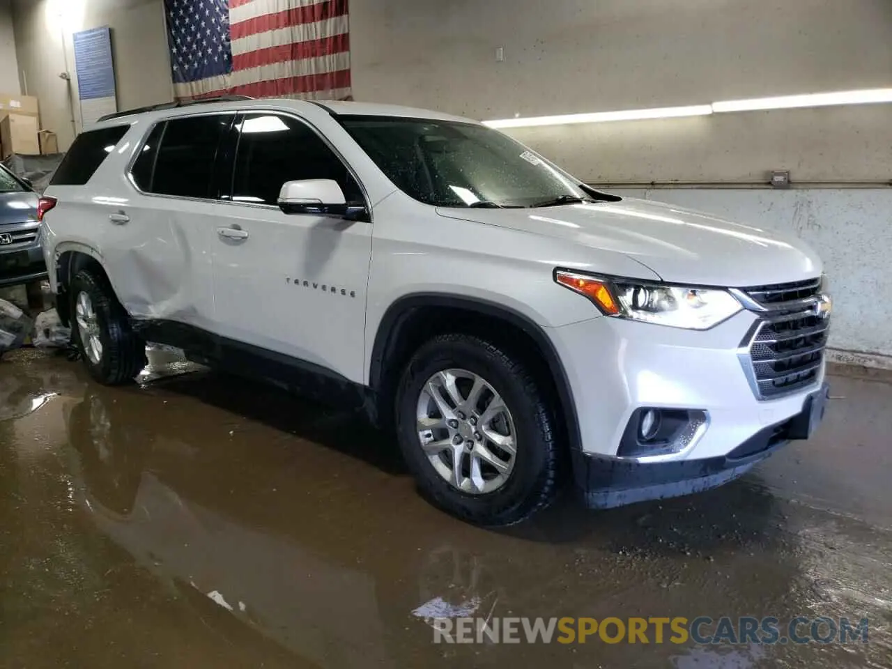 4 fotografías del automóvil dañado 1GNERGKW6KJ161060 CHEVROLET TRAVERSE 2019