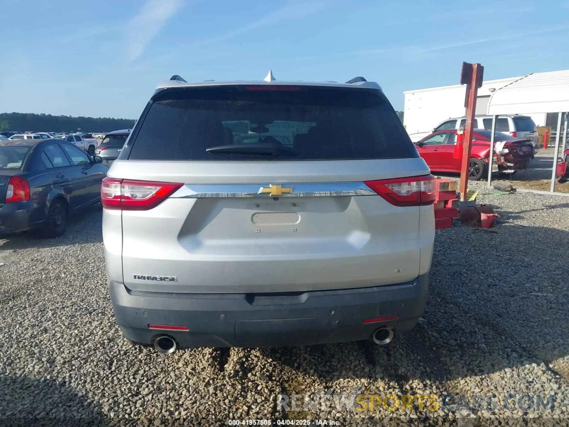 16 fotografías del automóvil dañado 1GNERGKW6KJ172799 CHEVROLET TRAVERSE 2019