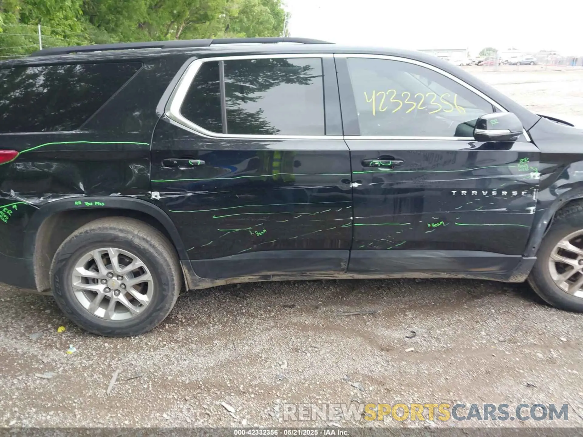 13 fotografías del automóvil dañado 1GNERGKW6KJ186461 CHEVROLET TRAVERSE 2019