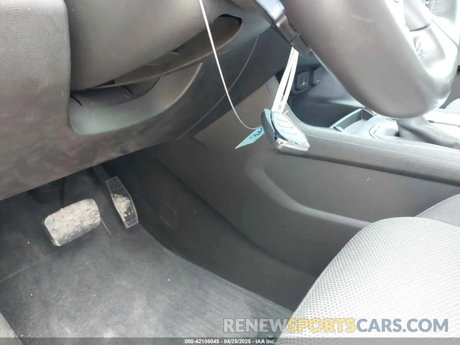 11 fotografías del automóvil dañado 1GNERGKW6KJ286088 CHEVROLET TRAVERSE 2019