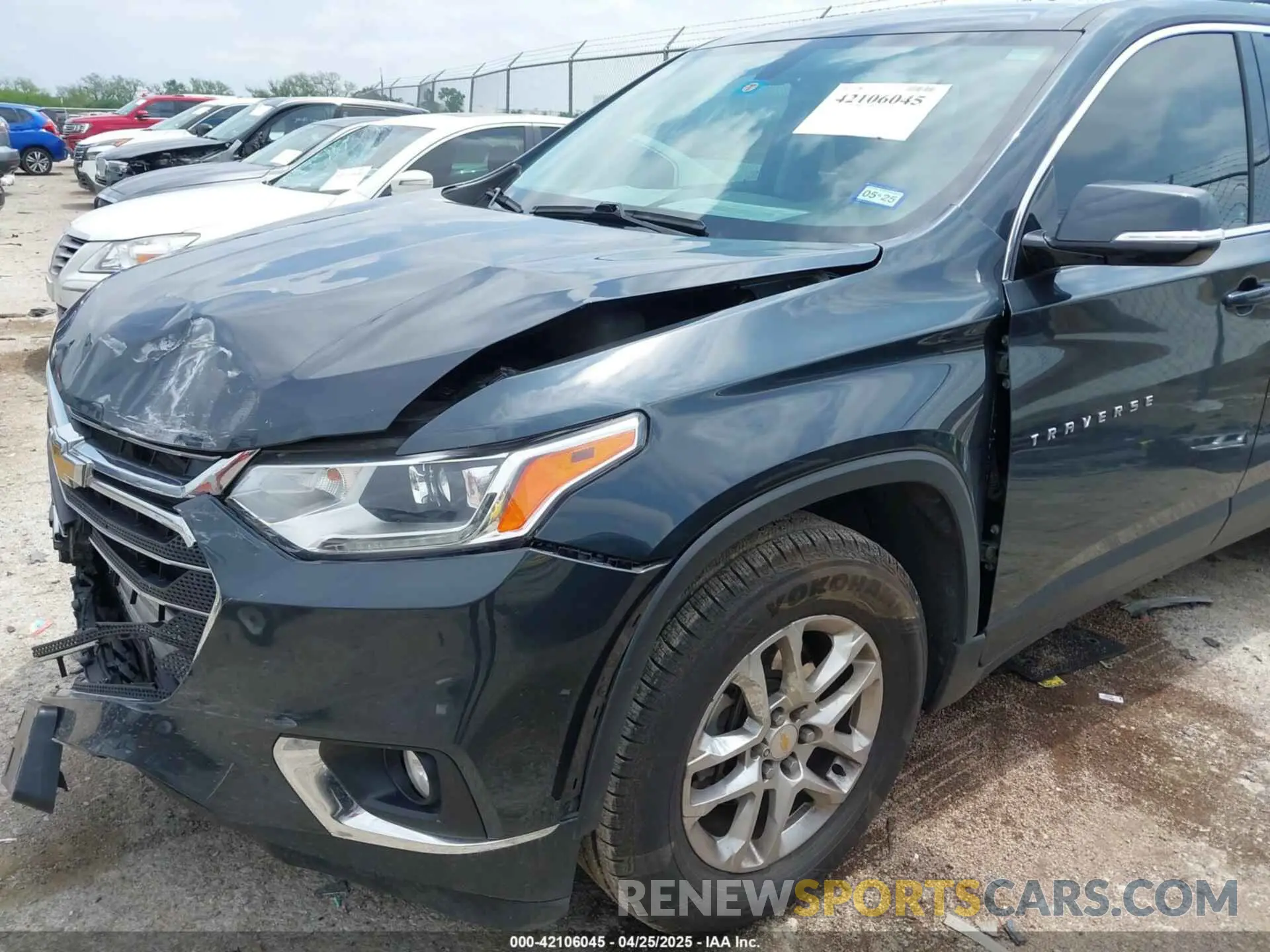 17 fotografías del automóvil dañado 1GNERGKW6KJ286088 CHEVROLET TRAVERSE 2019