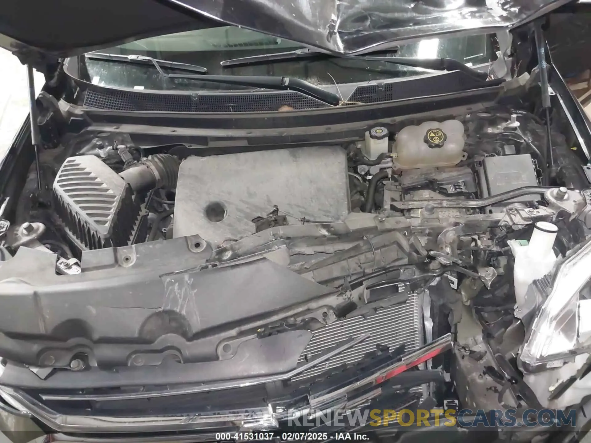 10 fotografías del automóvil dañado 1GNERGKW7KJ255903 CHEVROLET TRAVERSE 2019