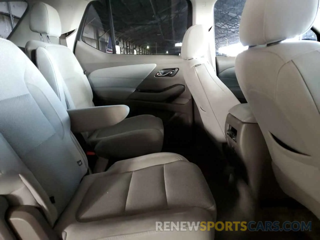 11 fotografías del automóvil dañado 1GNERGKW7KJ275682 CHEVROLET TRAVERSE 2019