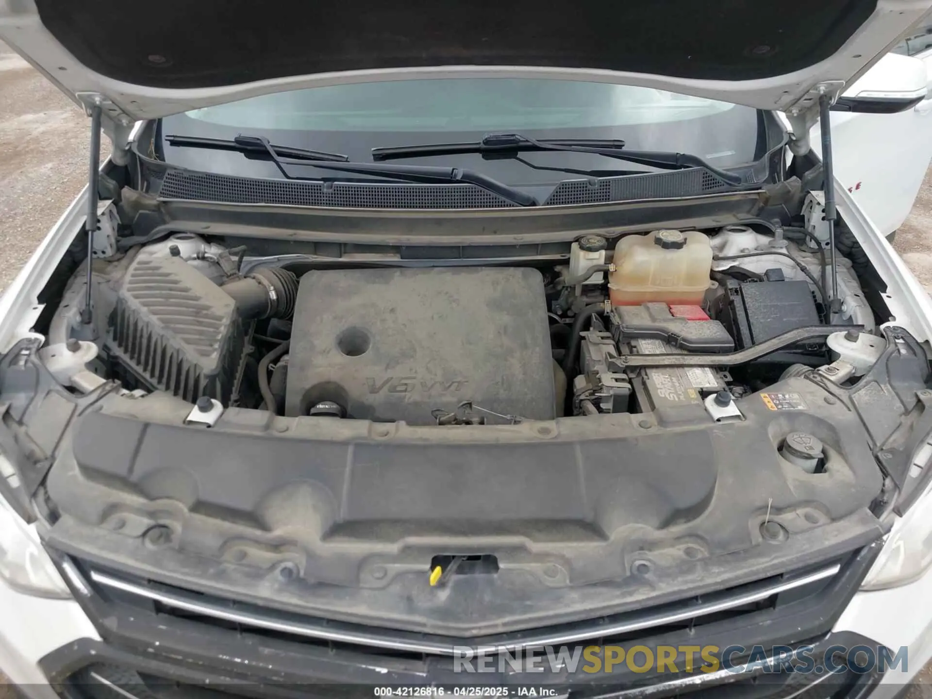 10 fotografías del automóvil dañado 1GNERGKW8KJ175042 CHEVROLET TRAVERSE 2019