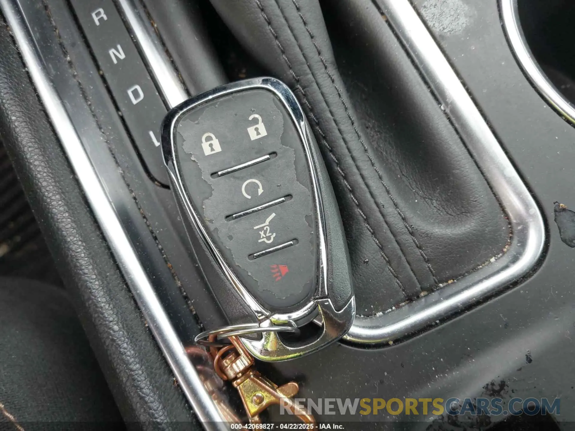 11 fotografías del automóvil dañado 1GNERGKW8KJ210548 CHEVROLET TRAVERSE 2019