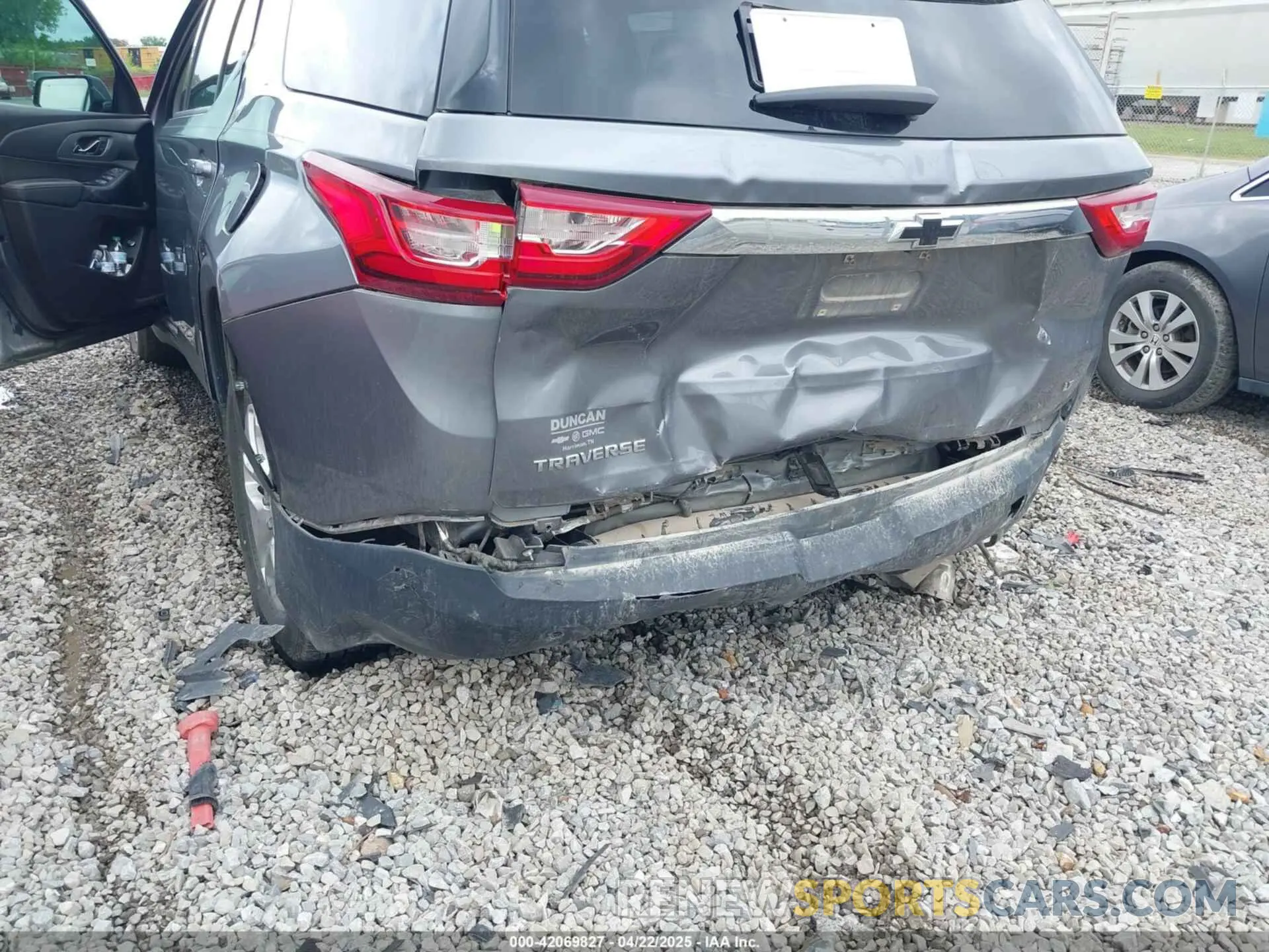 6 fotografías del automóvil dañado 1GNERGKW8KJ210548 CHEVROLET TRAVERSE 2019