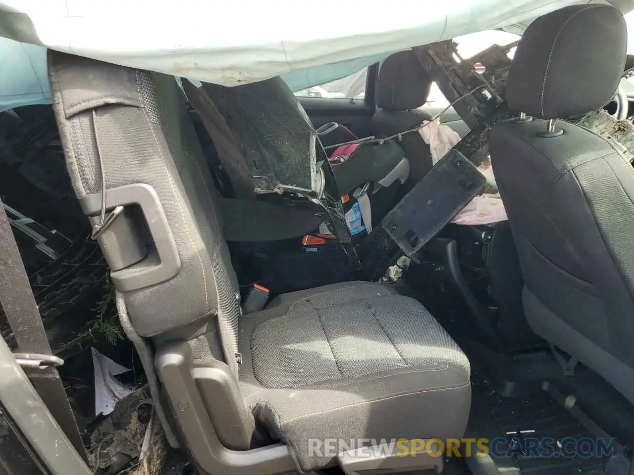 10 fotografías del automóvil dañado 1GNERGKW8KJ313002 CHEVROLET TRAVERSE 2019