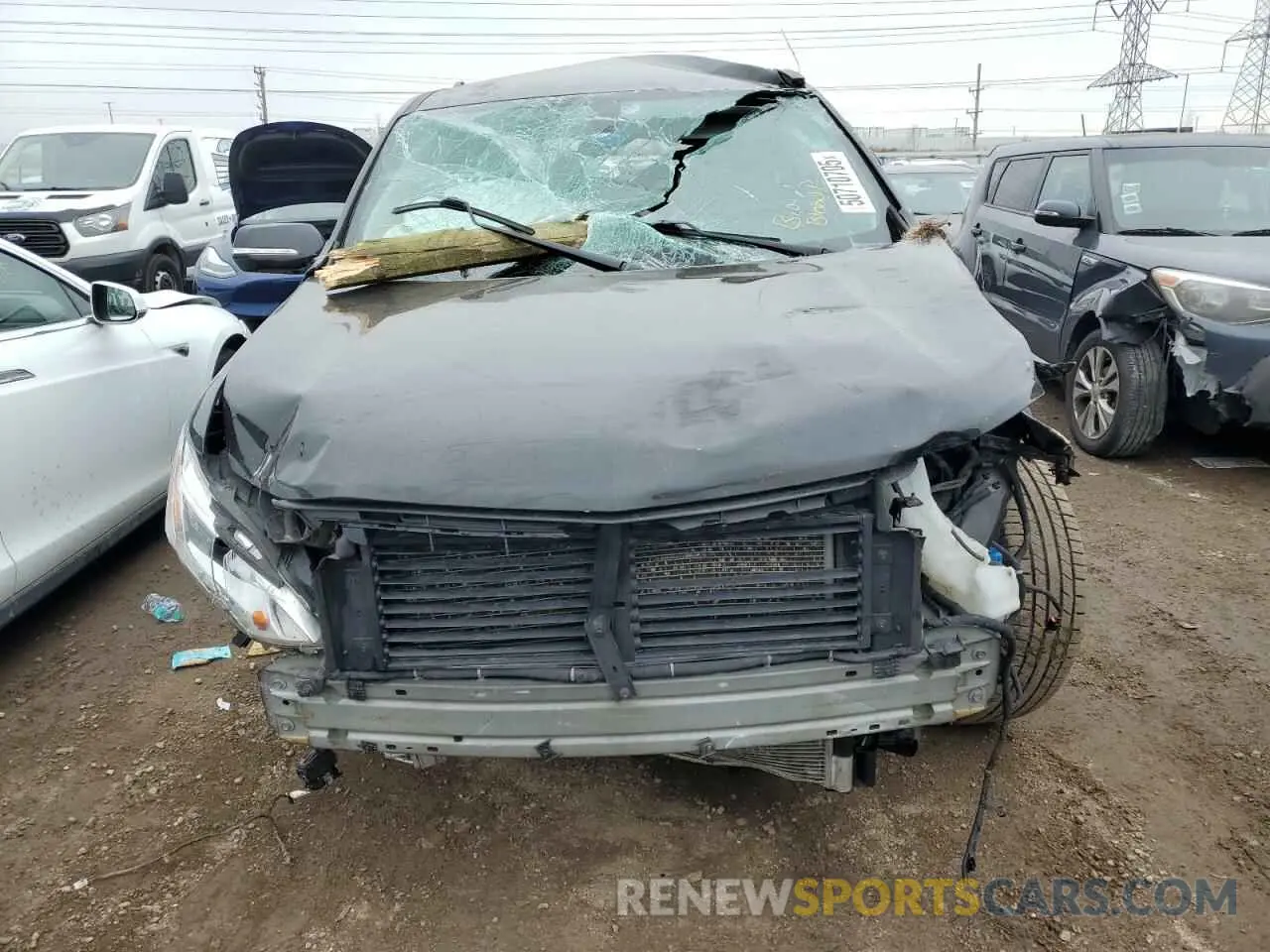 5 fotografías del automóvil dañado 1GNERGKW8KJ313002 CHEVROLET TRAVERSE 2019