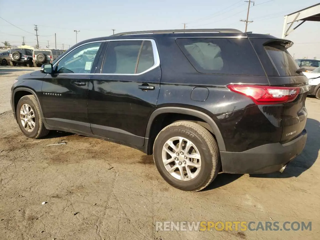 2 fotografías del automóvil dañado 1GNERGKW9KJ229559 CHEVROLET TRAVERSE 2019