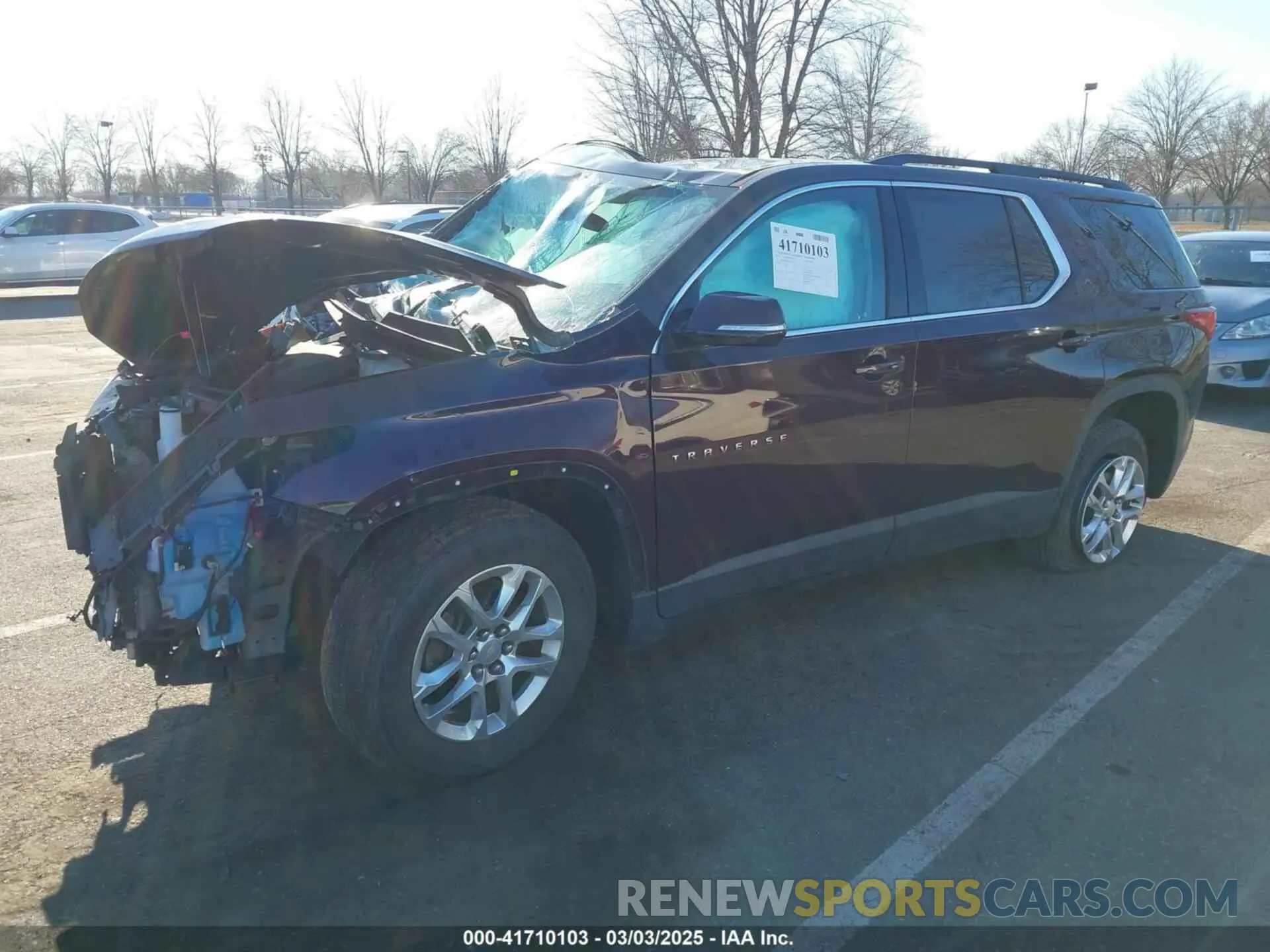2 fotografías del automóvil dañado 1GNERGKWXKJ101105 CHEVROLET TRAVERSE 2019