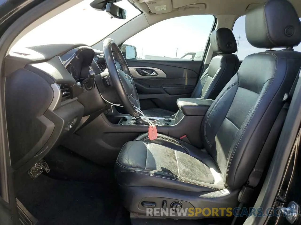 7 fotografías del automóvil dañado 1GNERHKW0KJ273813 CHEVROLET TRAVERSE 2019
