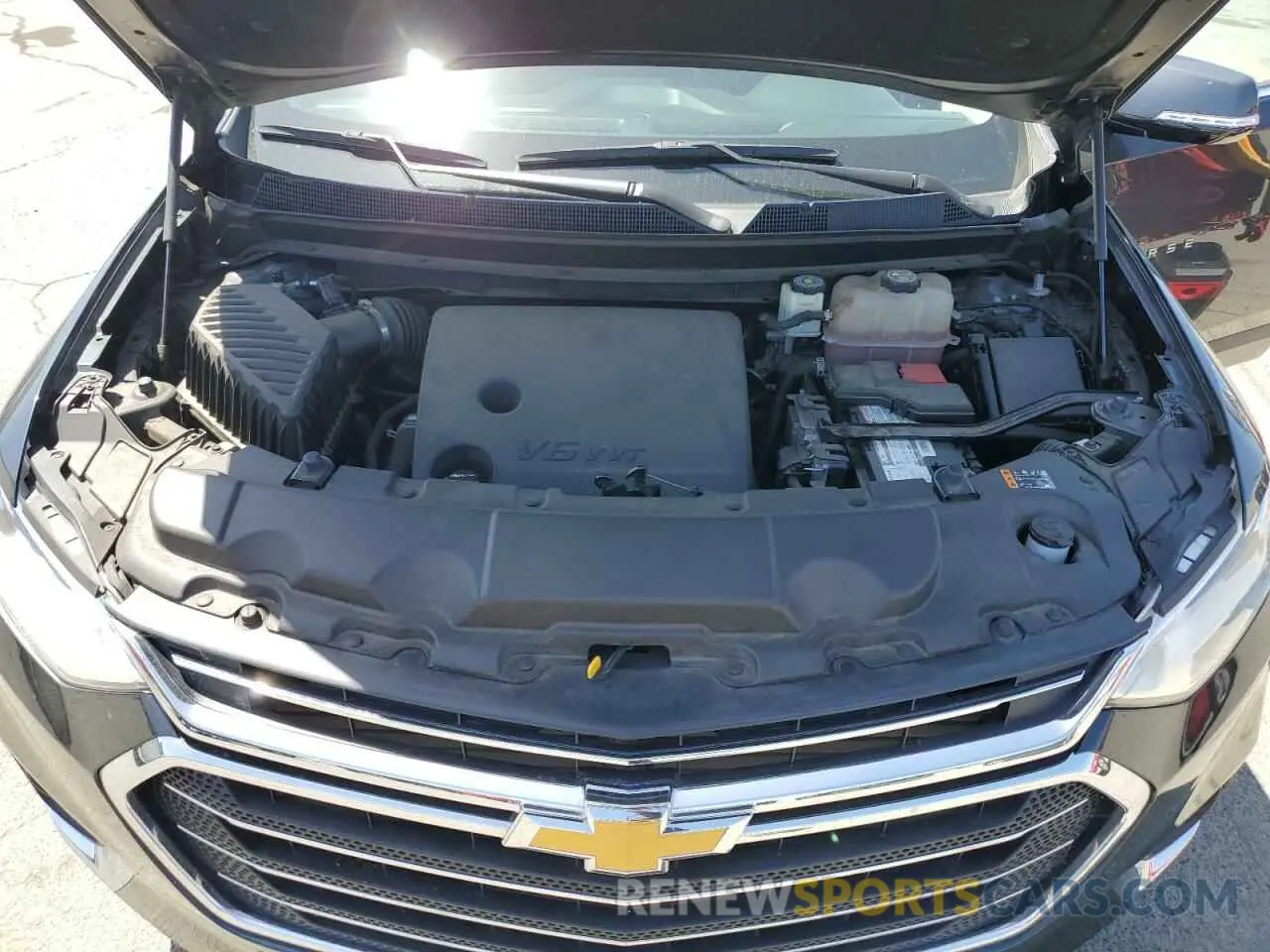12 fotografías del automóvil dañado 1GNERHKW2KJ162552 CHEVROLET TRAVERSE 2019