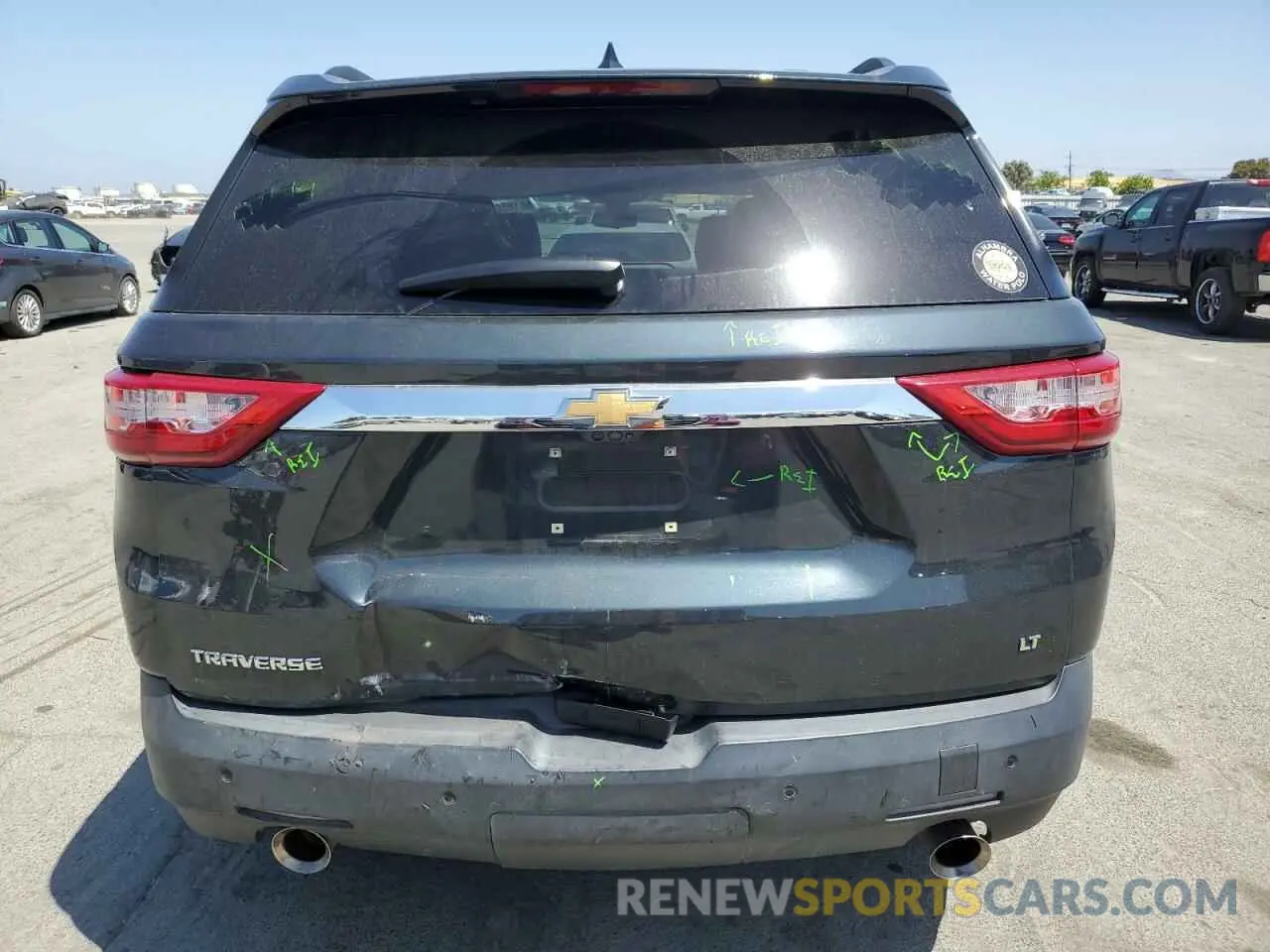 6 fotografías del automóvil dañado 1GNERHKW2KJ162552 CHEVROLET TRAVERSE 2019