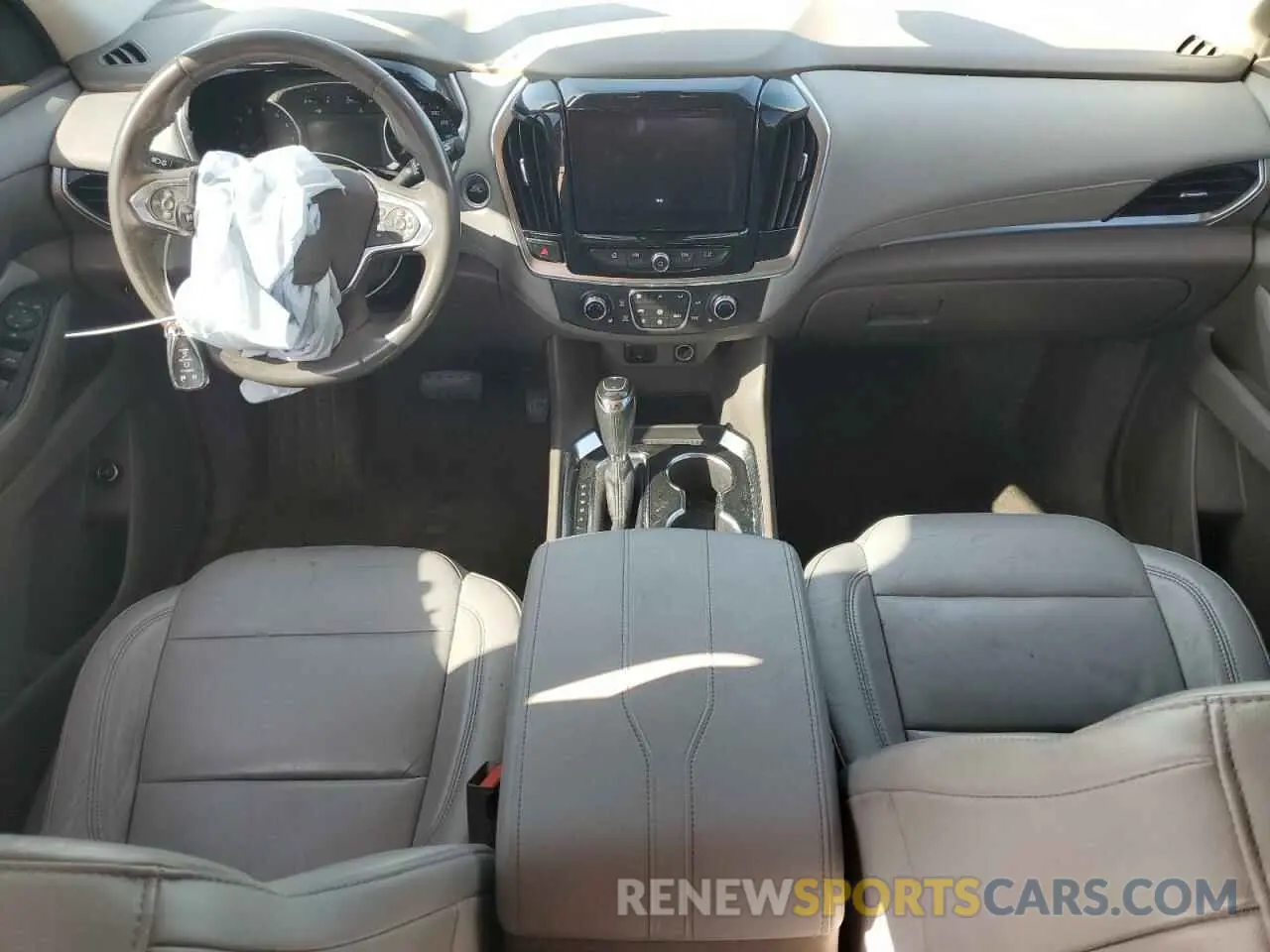 8 fotografías del automóvil dañado 1GNERHKW2KJ245737 CHEVROLET TRAVERSE 2019