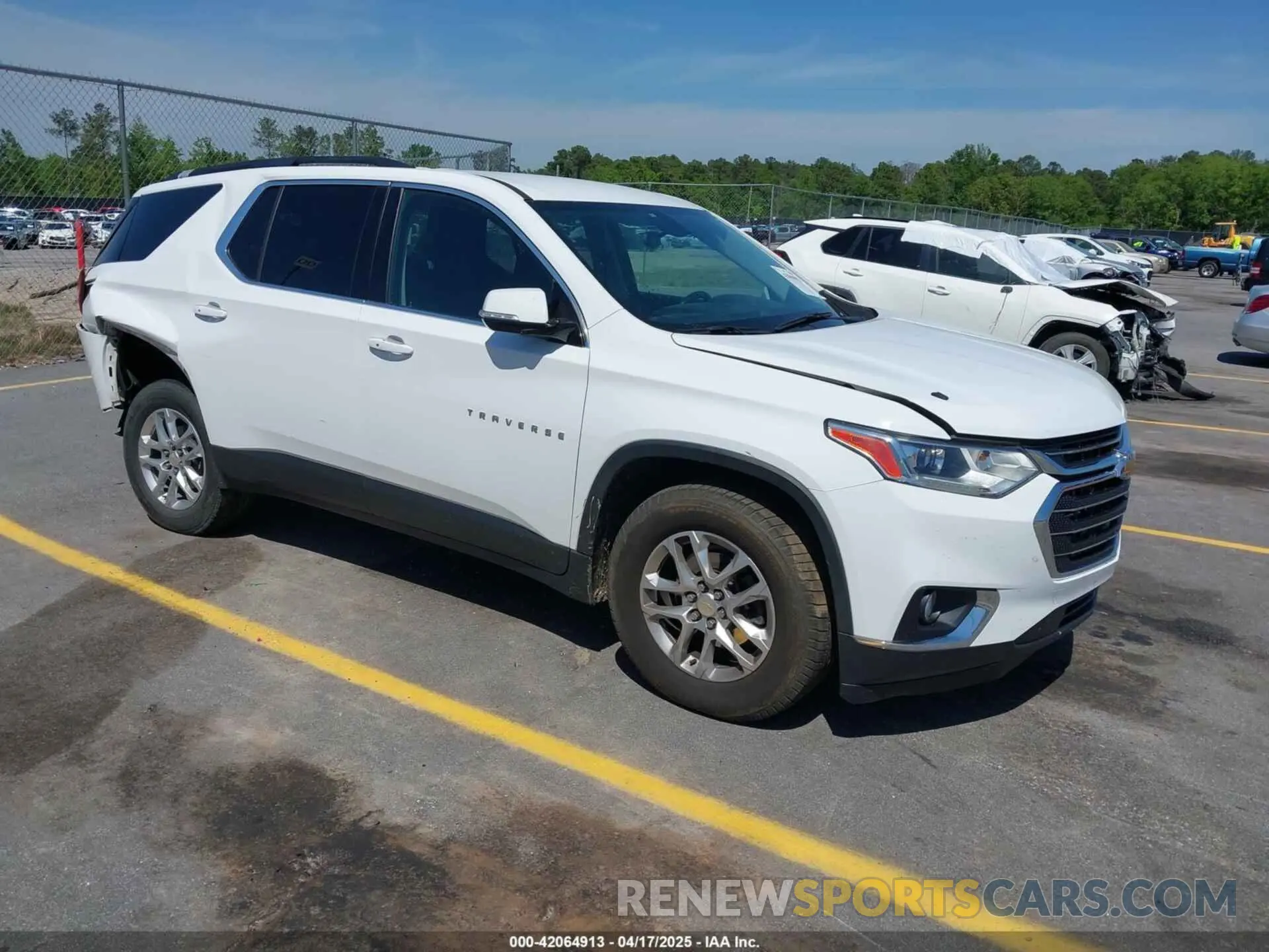 1 fotografías del automóvil dañado 1GNERHKW2KJ305953 CHEVROLET TRAVERSE 2019