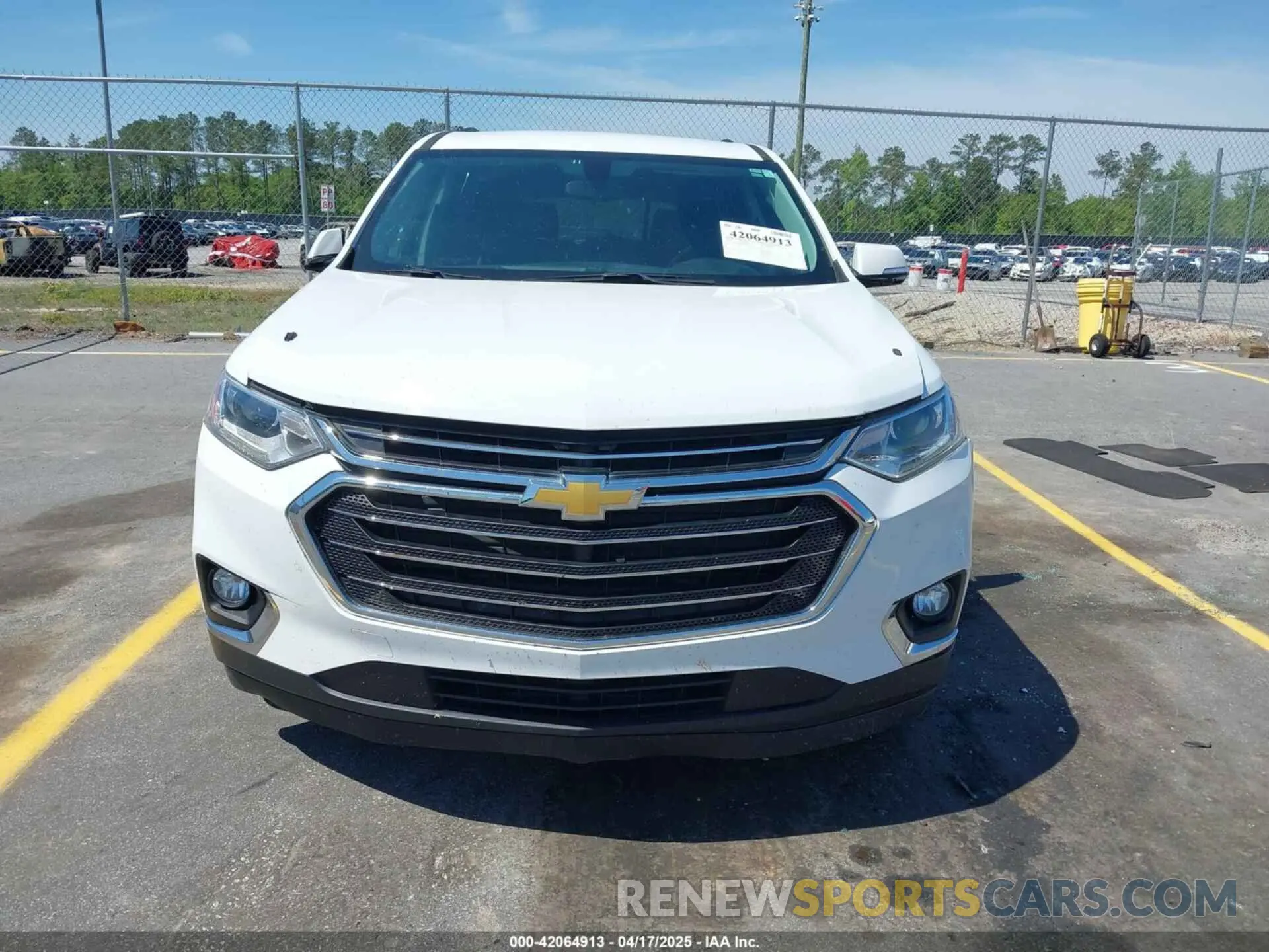 12 fotografías del automóvil dañado 1GNERHKW2KJ305953 CHEVROLET TRAVERSE 2019