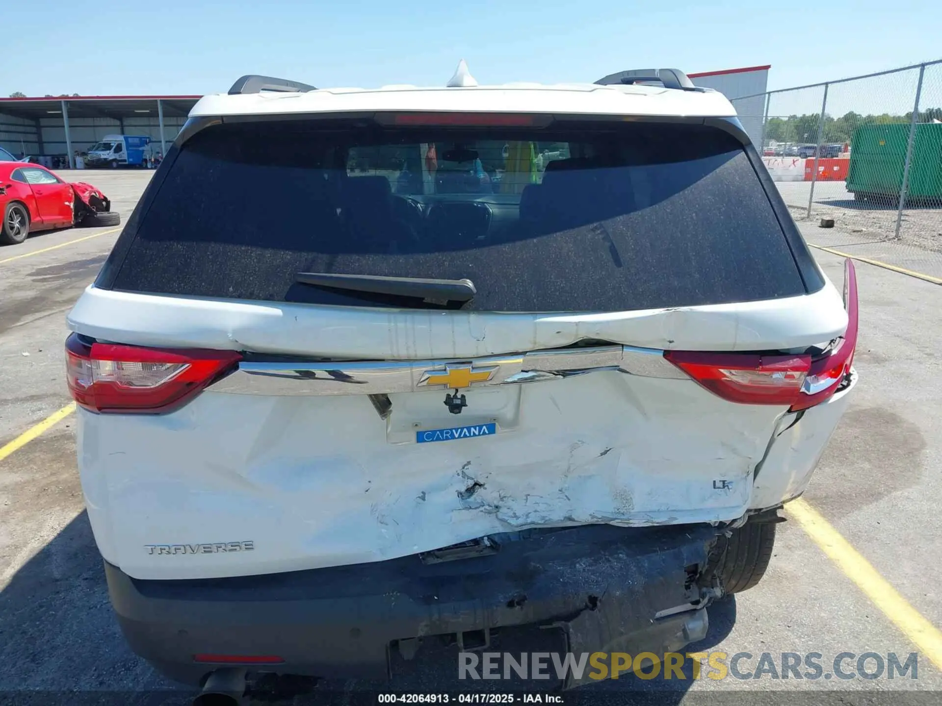 6 fotografías del automóvil dañado 1GNERHKW2KJ305953 CHEVROLET TRAVERSE 2019