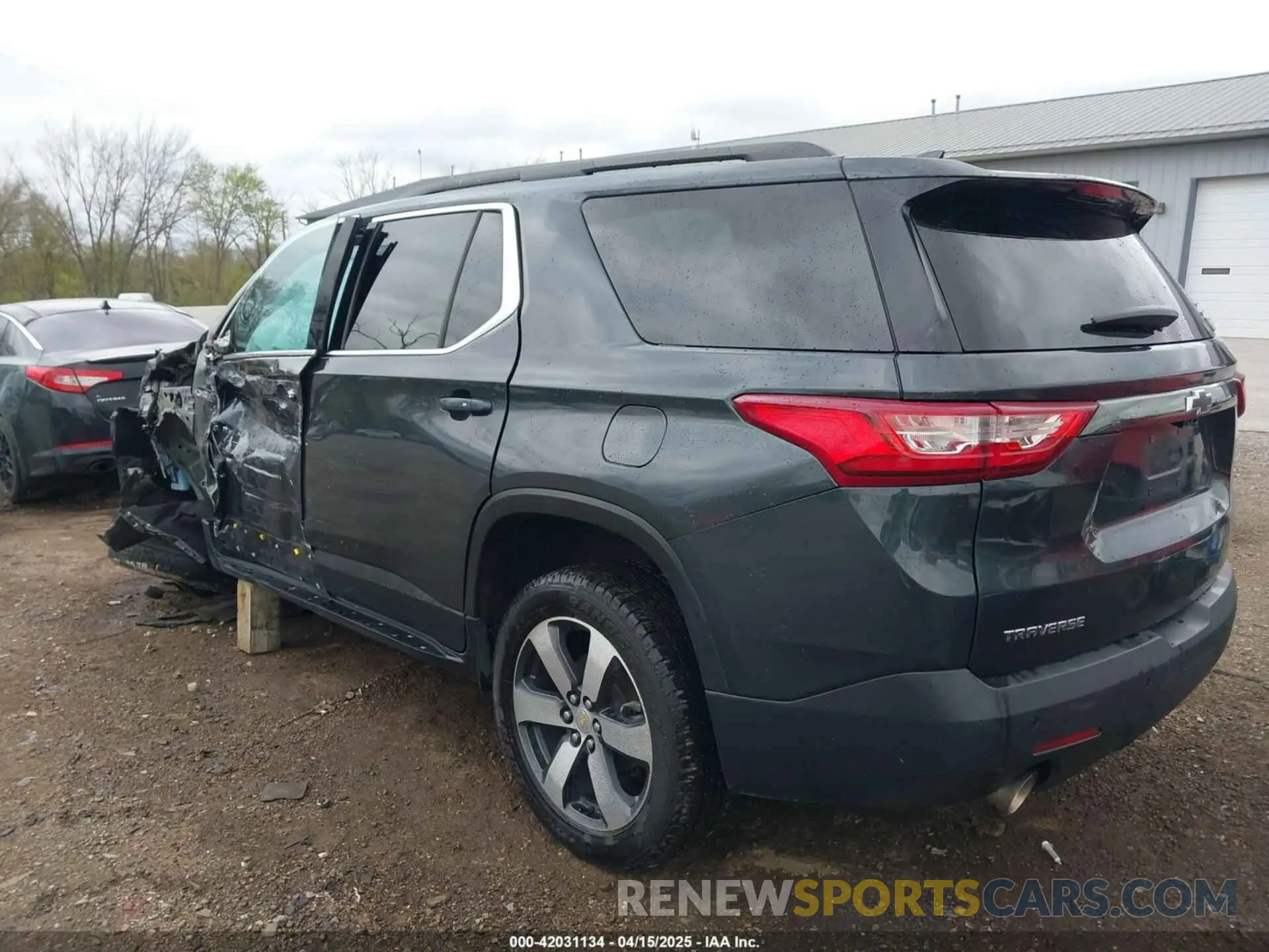 3 fotografías del automóvil dañado 1GNERHKW3KJ218157 CHEVROLET TRAVERSE 2019