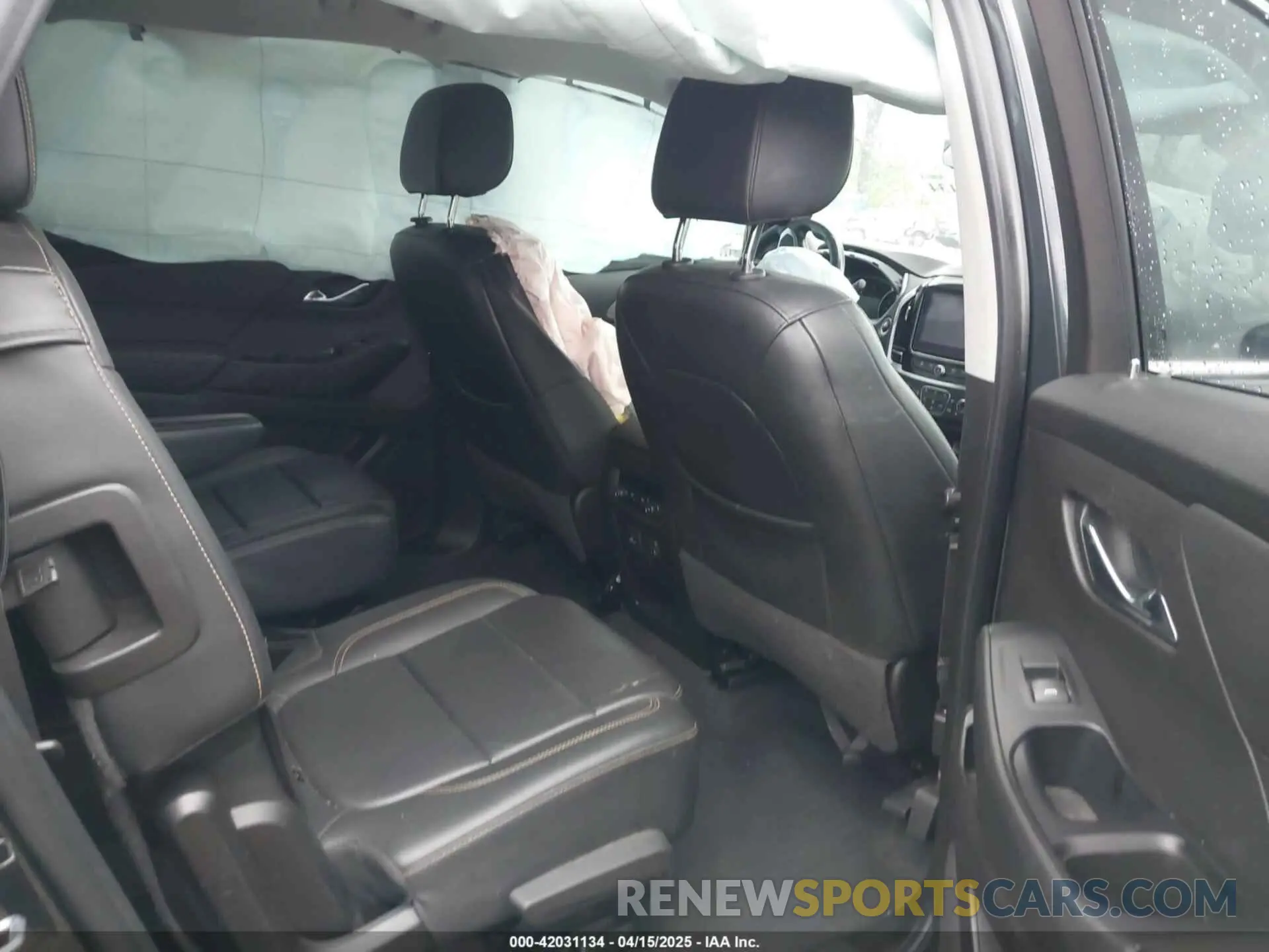 8 fotografías del automóvil dañado 1GNERHKW3KJ218157 CHEVROLET TRAVERSE 2019