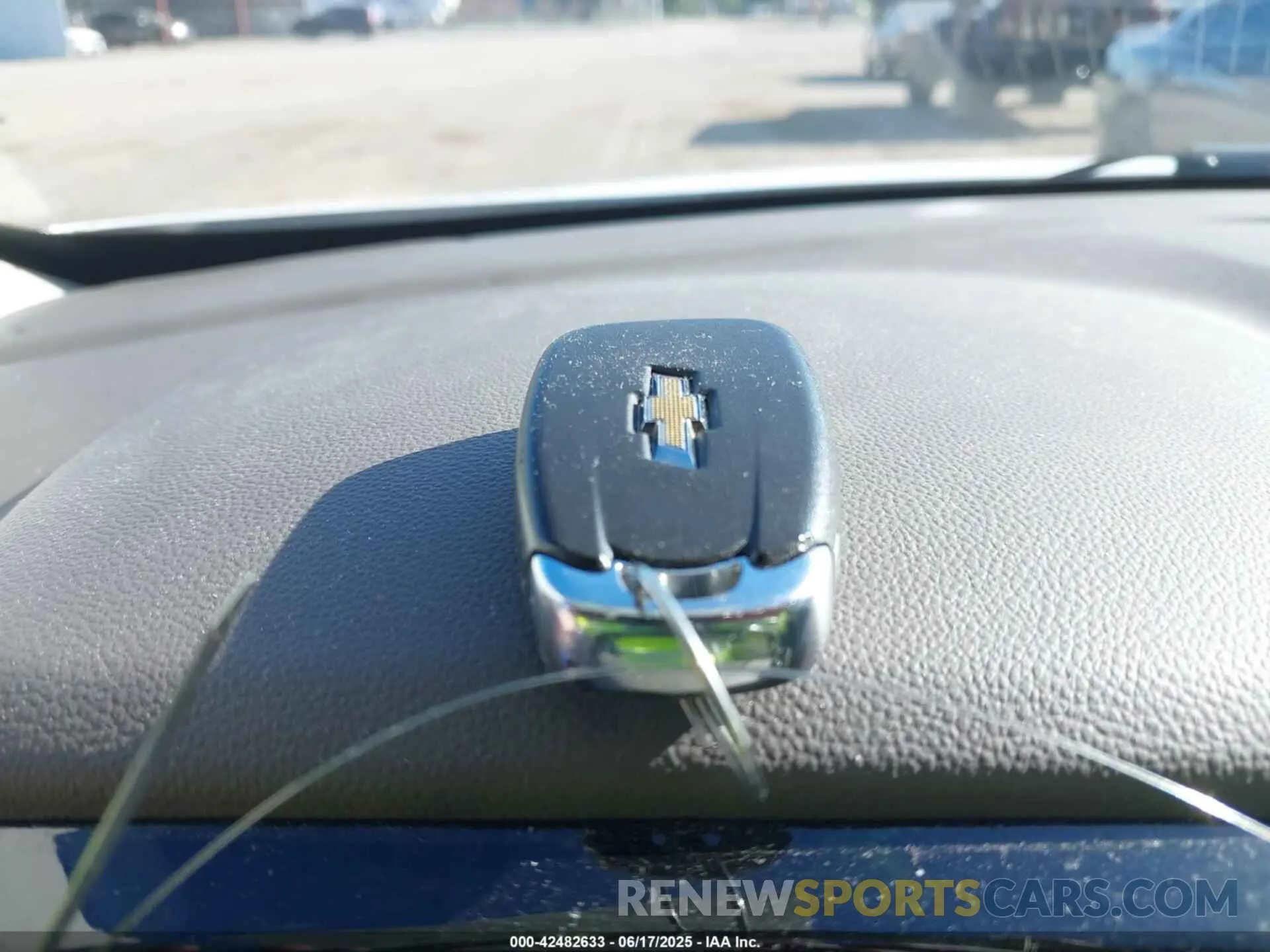 11 fotografías del automóvil dañado 1GNERHKW3KJ286426 CHEVROLET TRAVERSE 2019