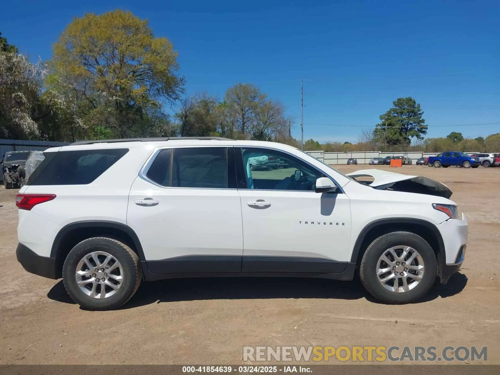 14 fotografías del automóvil dañado 1GNERHKW4KJ141055 CHEVROLET TRAVERSE 2019