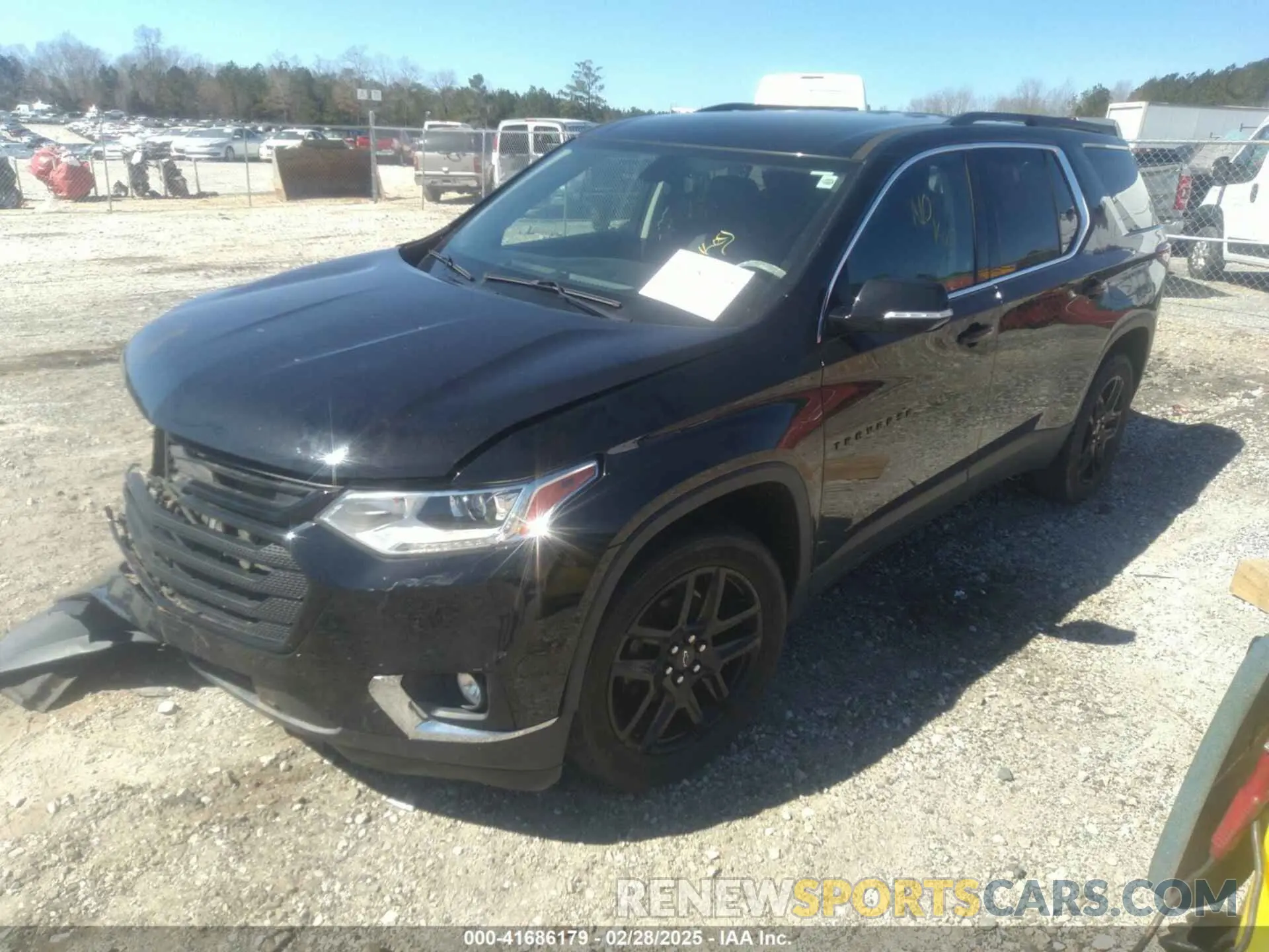2 fotografías del automóvil dañado 1GNERHKW4KJ195780 CHEVROLET TRAVERSE 2019