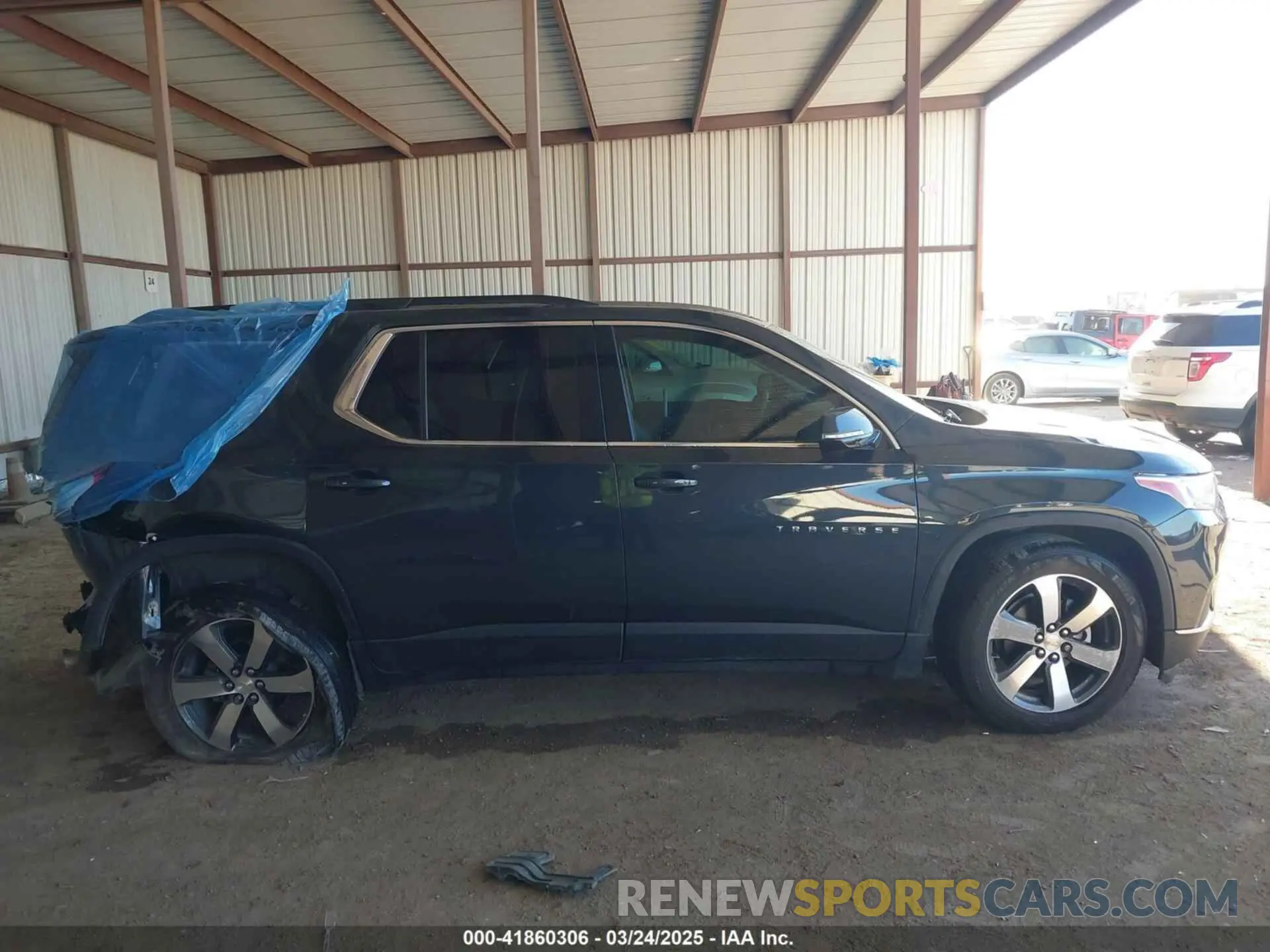 13 fotografías del automóvil dañado 1GNERHKW8KJ196799 CHEVROLET TRAVERSE 2019