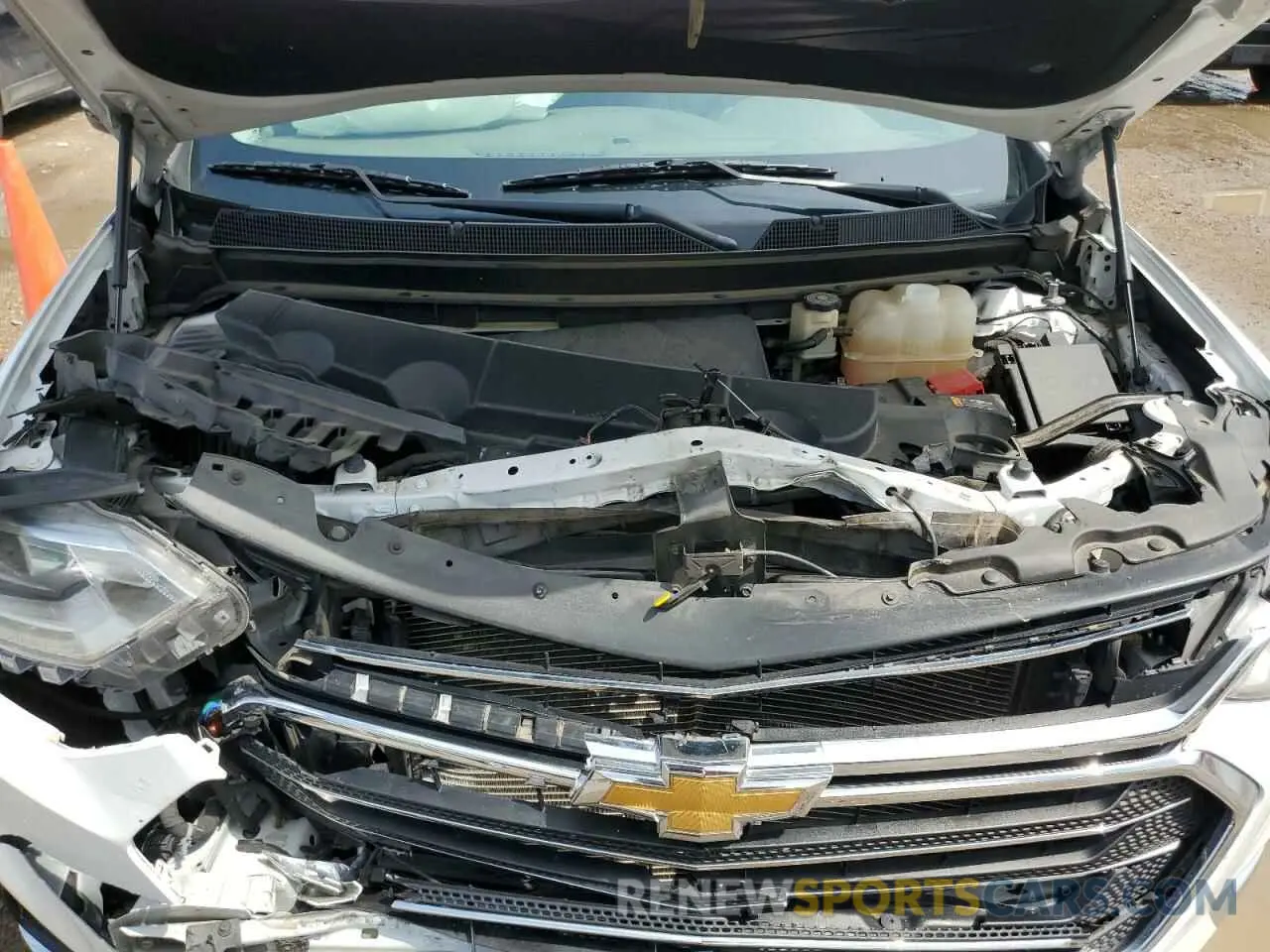 12 fotografías del automóvil dañado 1GNERHKW9KJ113297 CHEVROLET TRAVERSE 2019
