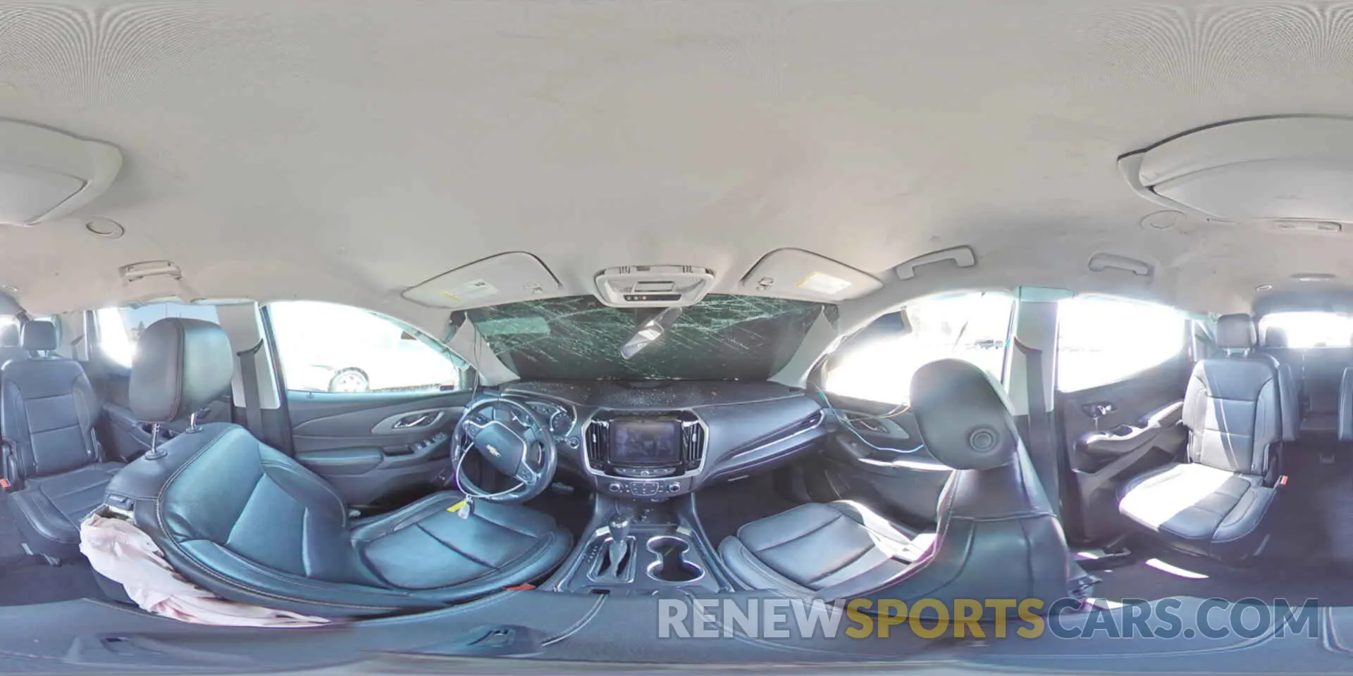15 fotografías del automóvil dañado 1GNERHKWXKJ177722 CHEVROLET TRAVERSE 2019