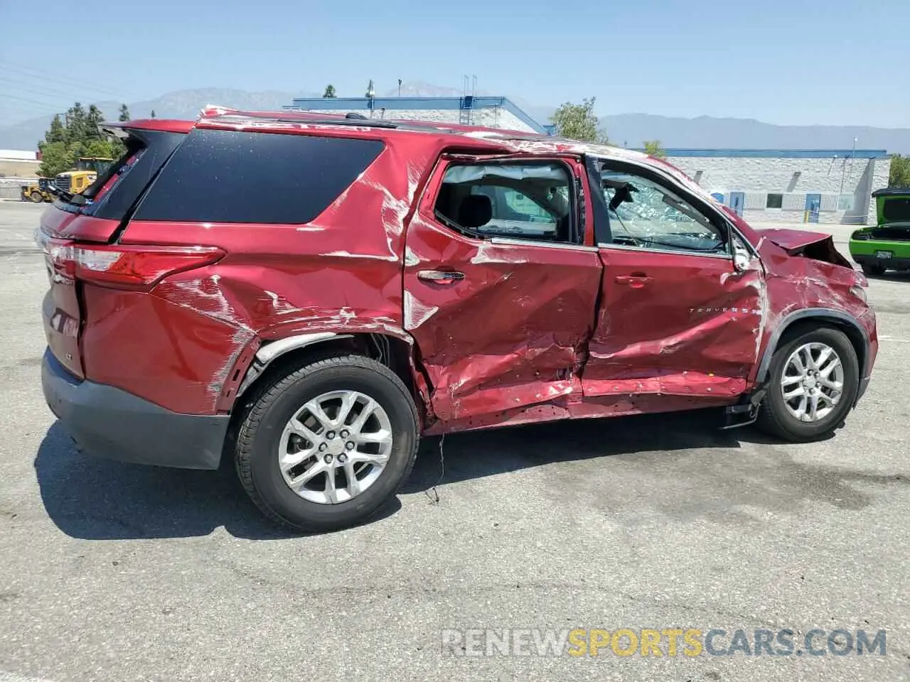 3 fotografías del automóvil dañado 1GNERHKWXKJ177722 CHEVROLET TRAVERSE 2019