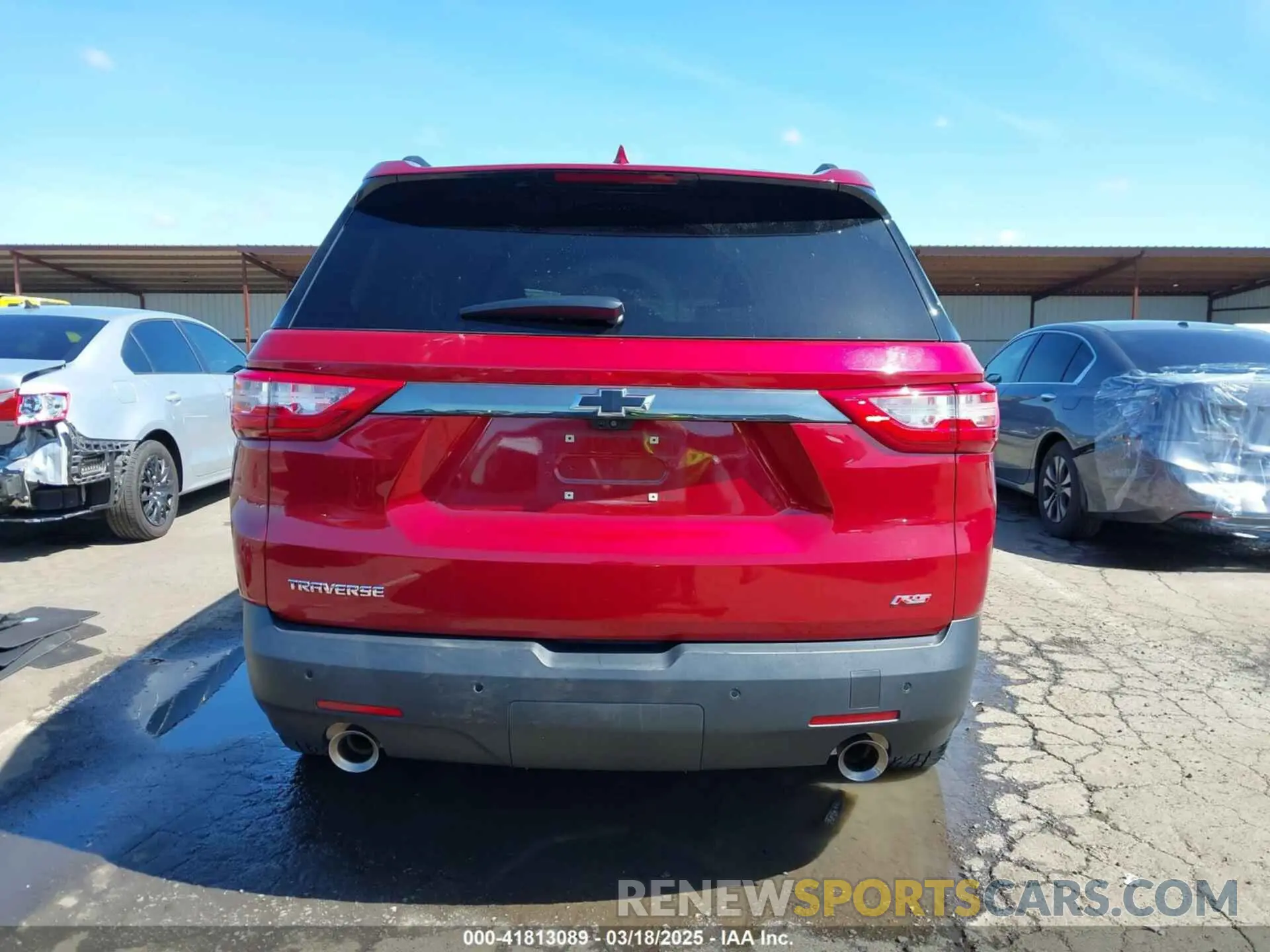 16 fotografías del automóvil dañado 1GNERJKW7KJ297338 CHEVROLET TRAVERSE 2019