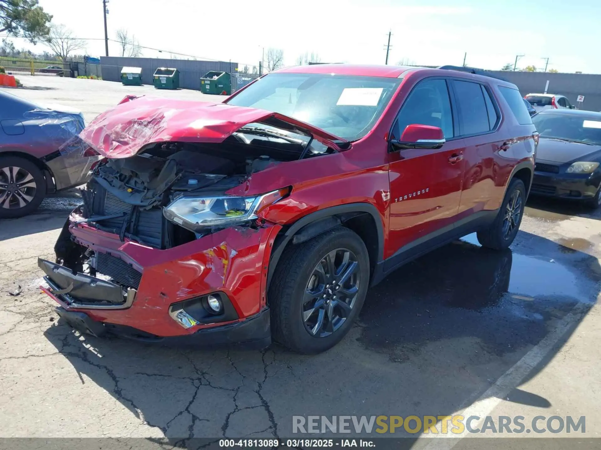 2 fotografías del automóvil dañado 1GNERJKW7KJ297338 CHEVROLET TRAVERSE 2019