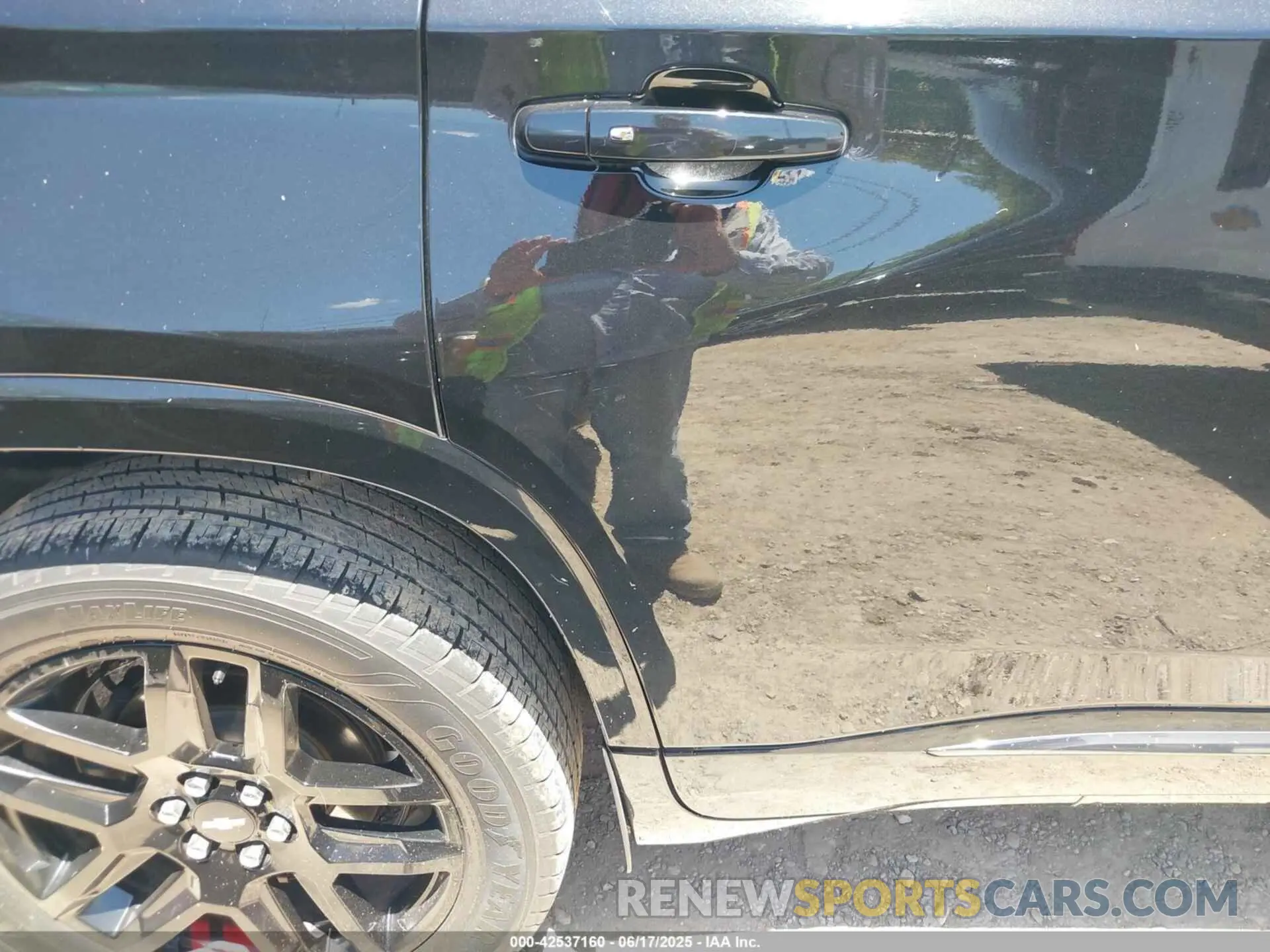 6 fotografías del automóvil dañado 1GNERKKW7KJ137384 CHEVROLET TRAVERSE 2019