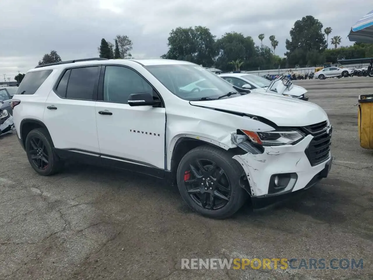 4 fotografías del automóvil dañado 1GNERKKW8KJ191938 CHEVROLET TRAVERSE 2019