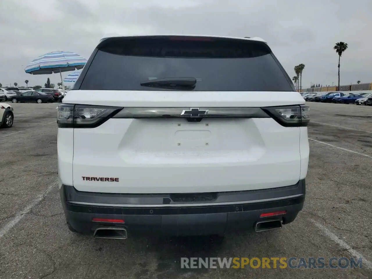 6 fotografías del automóvil dañado 1GNERKKW8KJ191938 CHEVROLET TRAVERSE 2019