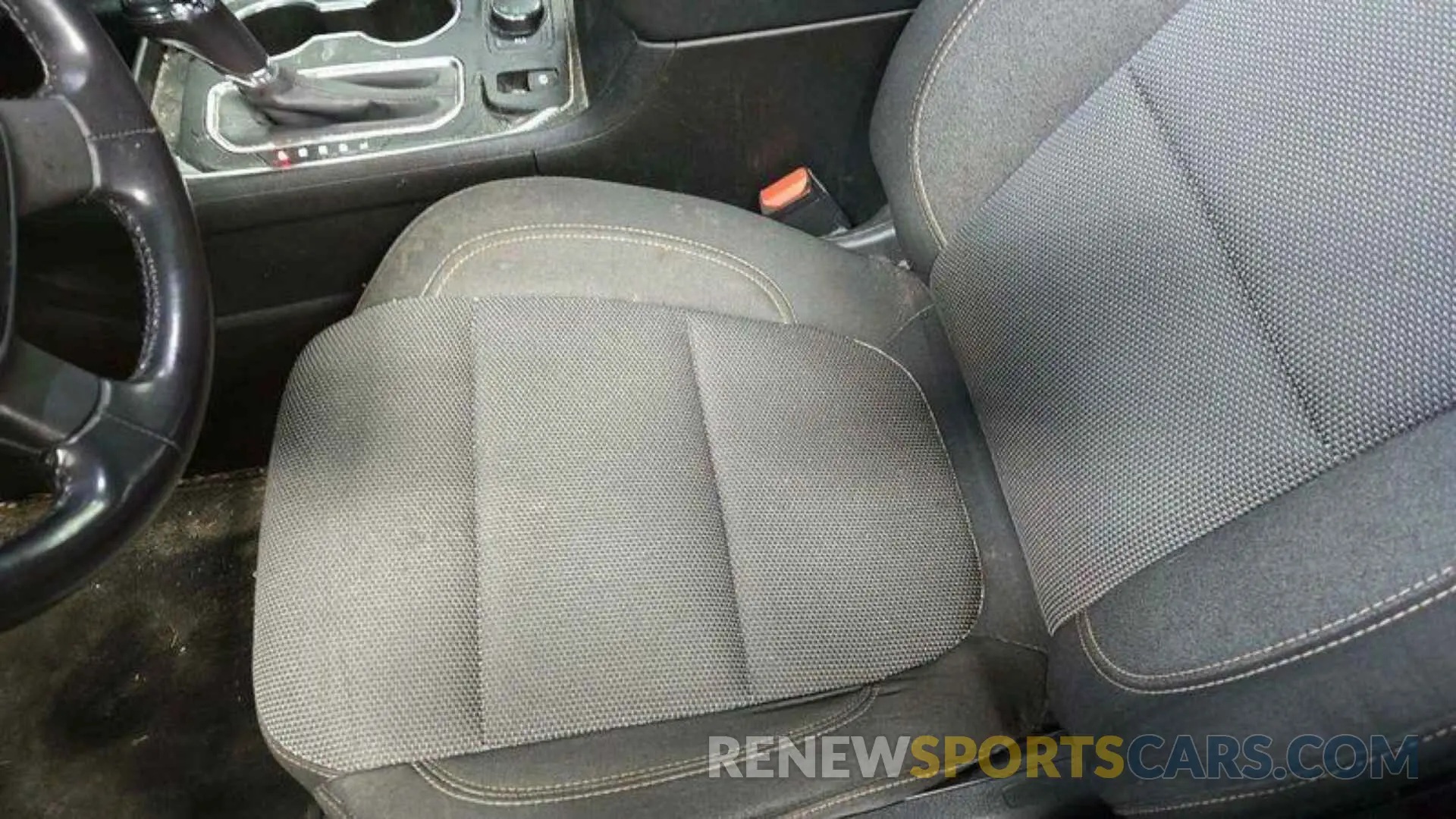 20 fotografías del automóvil dañado 1GNERMKW2KJ218773 CHEVROLET TRAVERSE 2019