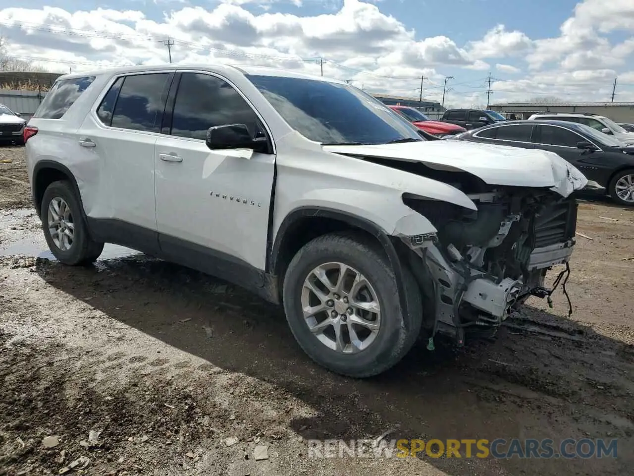 4 fotografías del automóvil dañado 1GNEVFKW0KJ159231 CHEVROLET TRAVERSE 2019