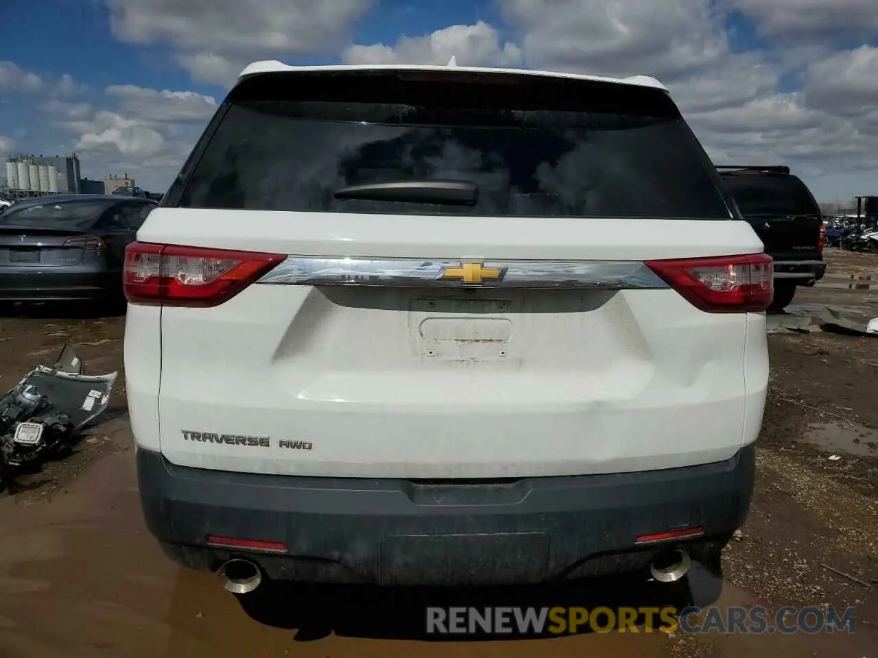 6 fotografías del automóvil dañado 1GNEVFKW0KJ159231 CHEVROLET TRAVERSE 2019