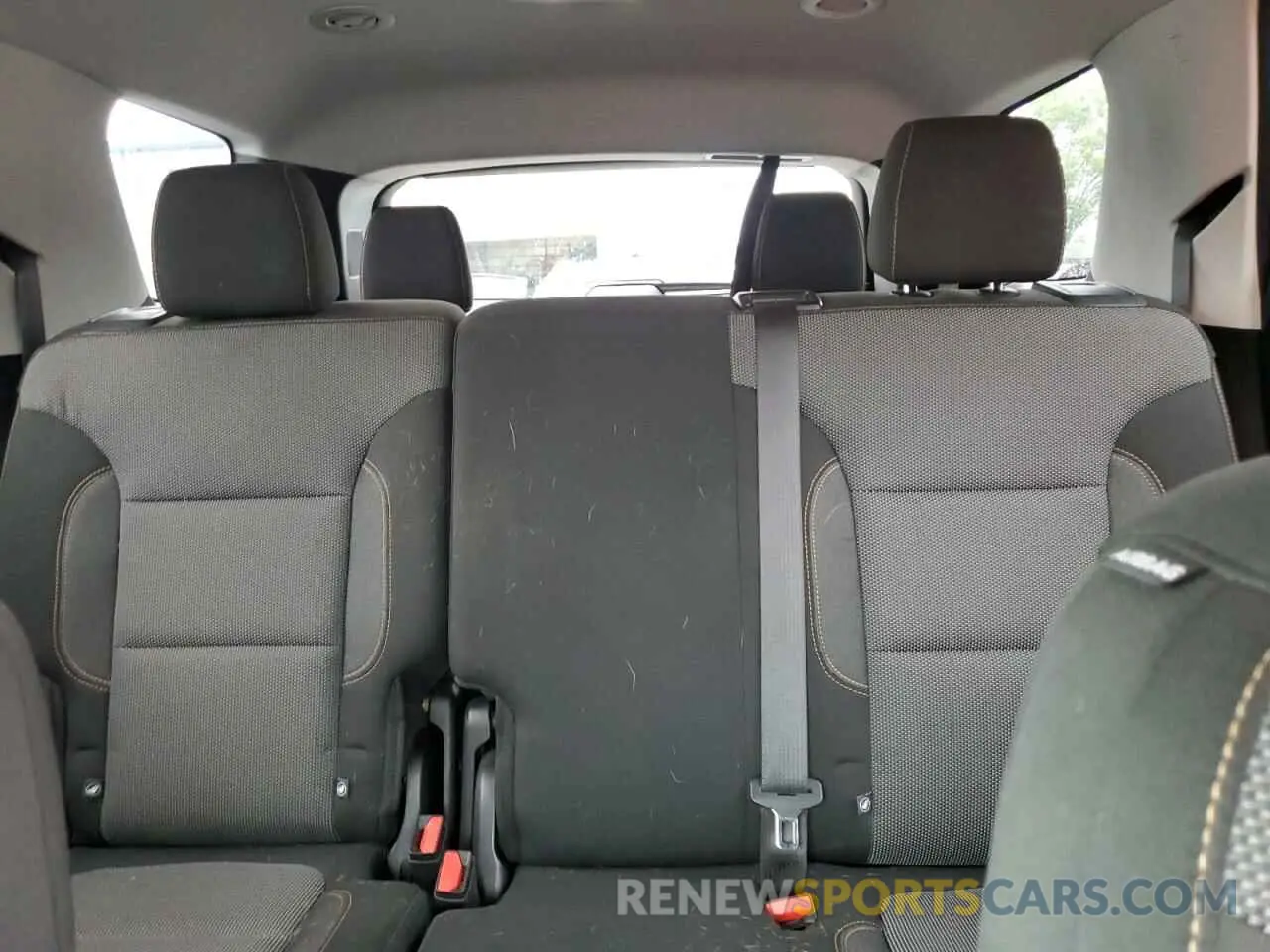 10 fotografías del automóvil dañado 1GNEVFKW0KJ202045 CHEVROLET TRAVERSE 2019