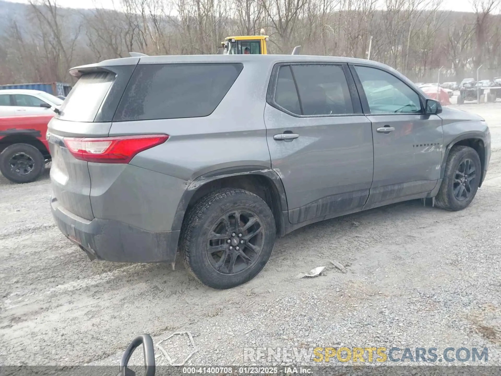 4 fotografías del automóvil dañado 1GNEVFKW1KJ215838 CHEVROLET TRAVERSE 2019