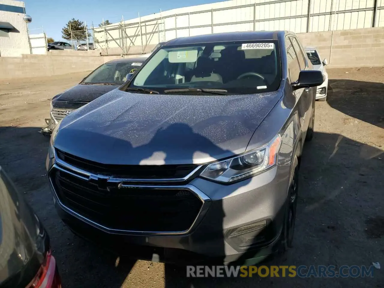 5 fotografías del automóvil dañado 1GNEVFKW3KJ279654 CHEVROLET TRAVERSE 2019