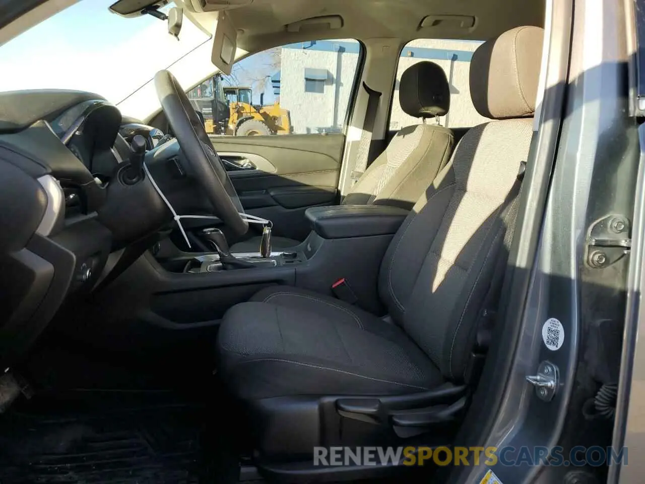 7 fotografías del automóvil dañado 1GNEVFKW3KJ279654 CHEVROLET TRAVERSE 2019