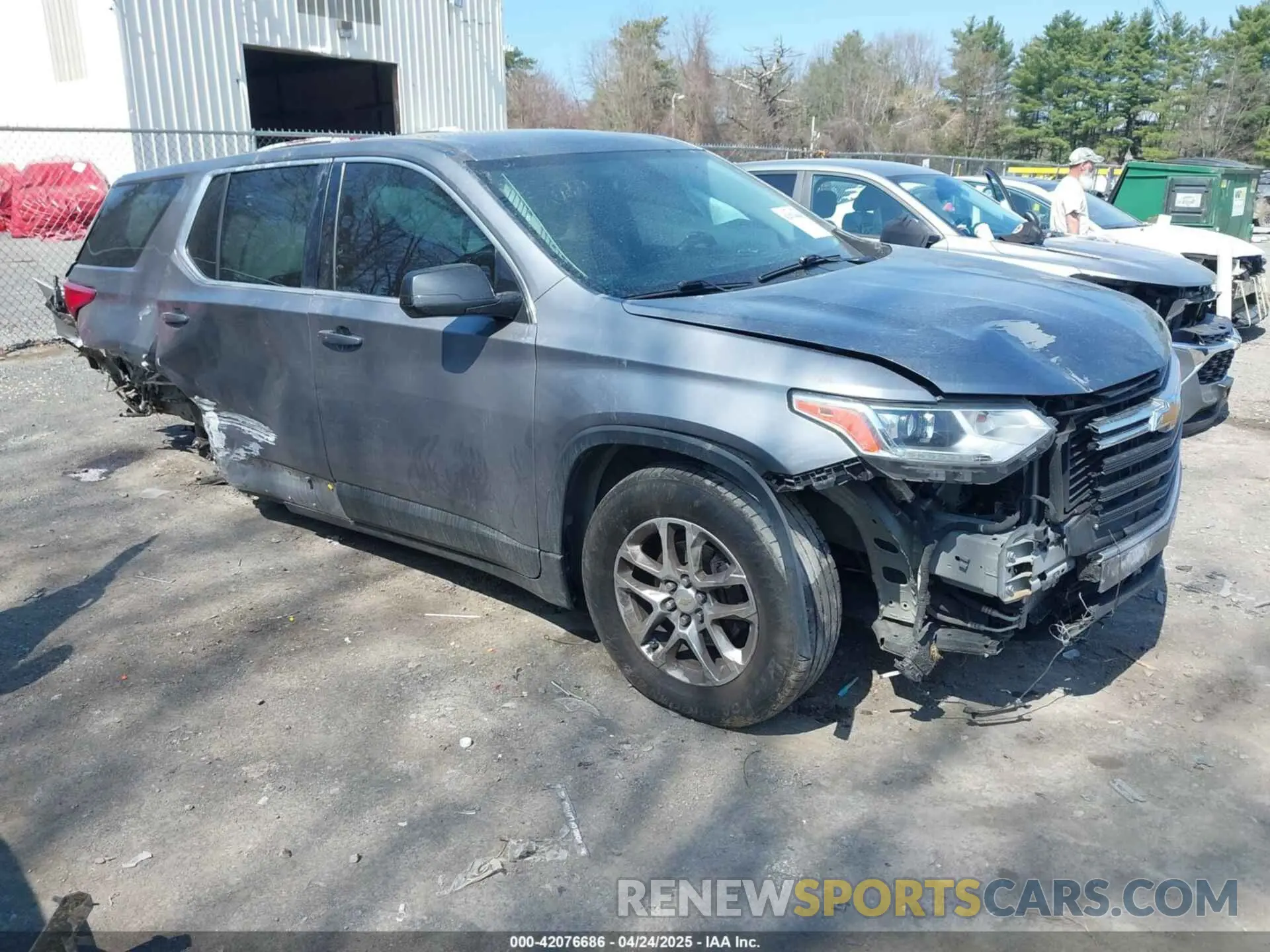 1 fotografías del automóvil dañado 1GNEVFKW4KJ214344 CHEVROLET TRAVERSE 2019