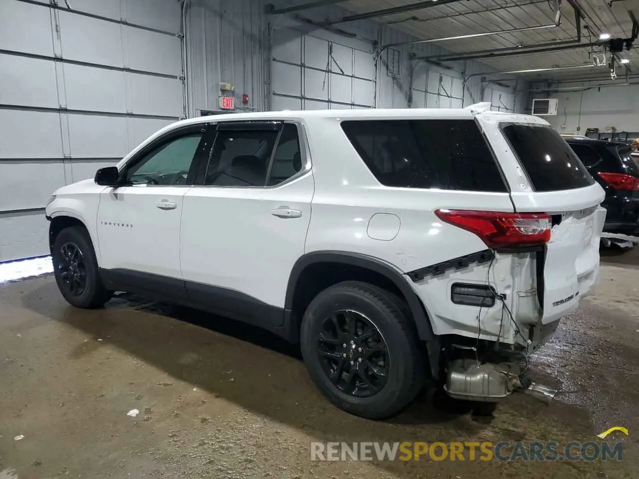 2 fotografías del automóvil dañado 1GNEVFKW8KJ259030 CHEVROLET TRAVERSE 2019