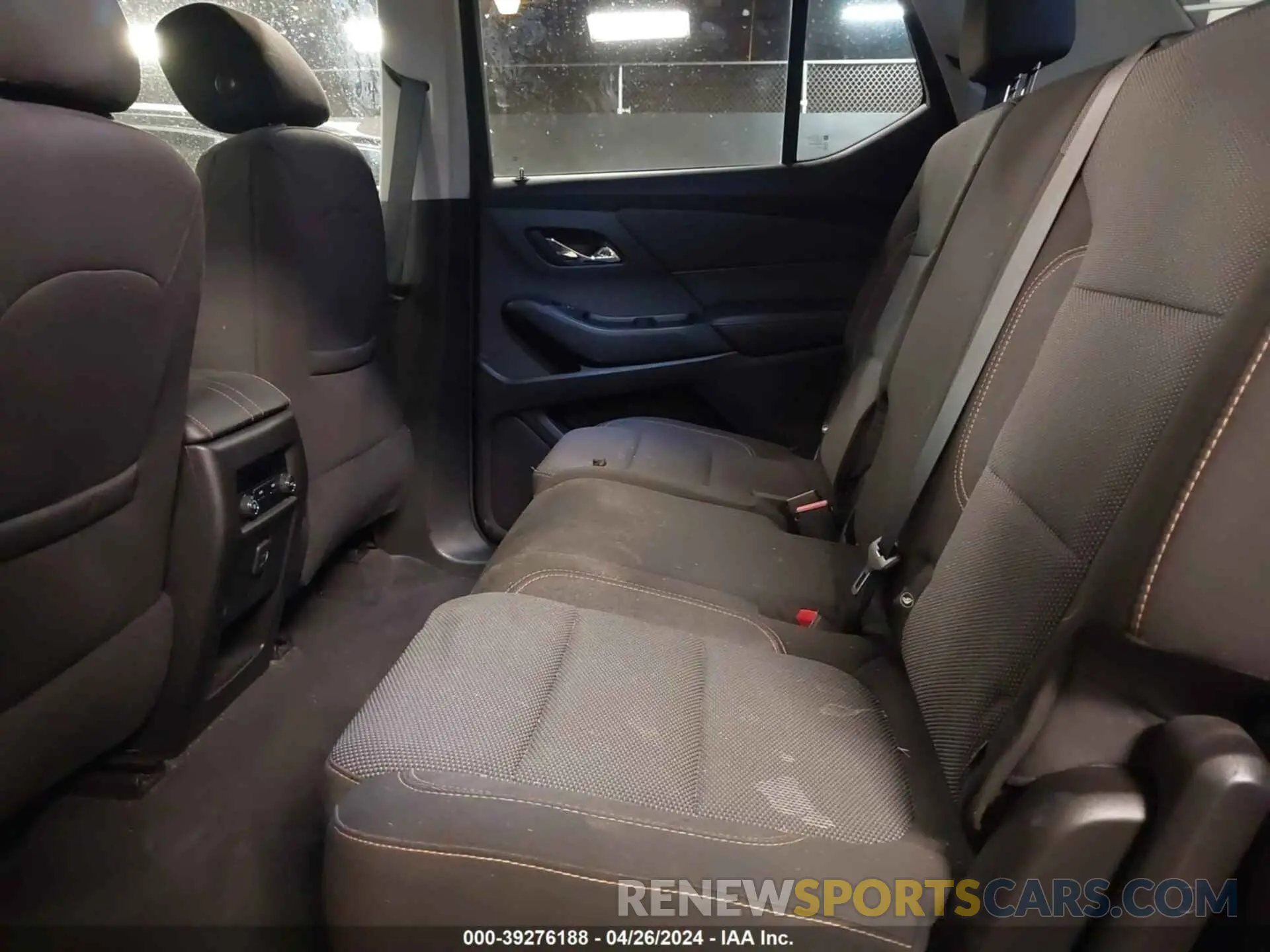 8 fotografías del automóvil dañado 1GNEVFKW9KJ155050 CHEVROLET TRAVERSE 2019