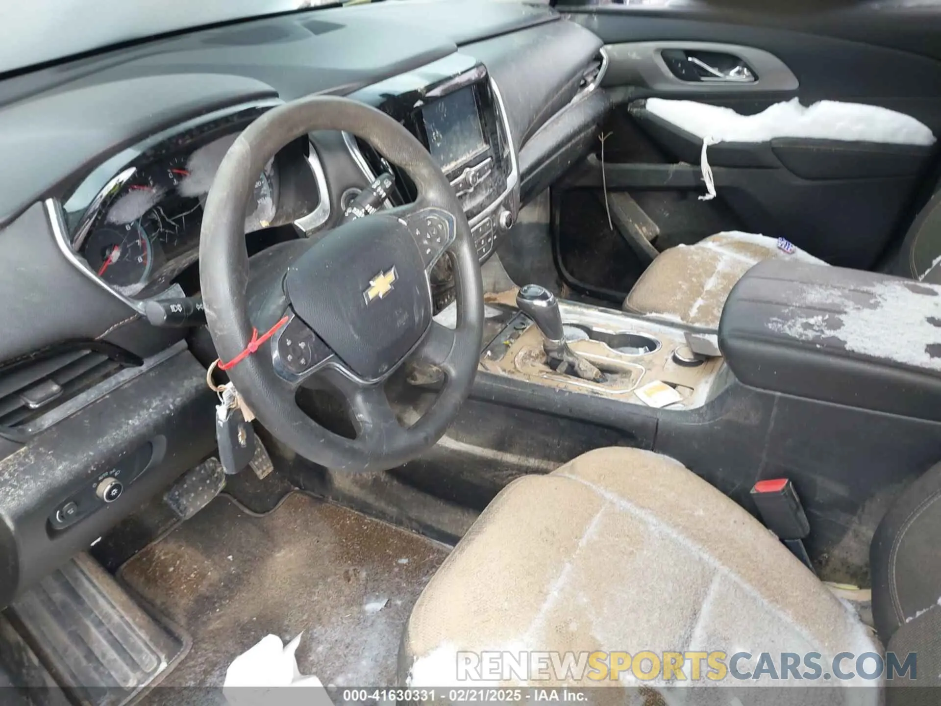 6 fotografías del automóvil dañado 1GNEVFKWXKJ278694 CHEVROLET TRAVERSE 2019